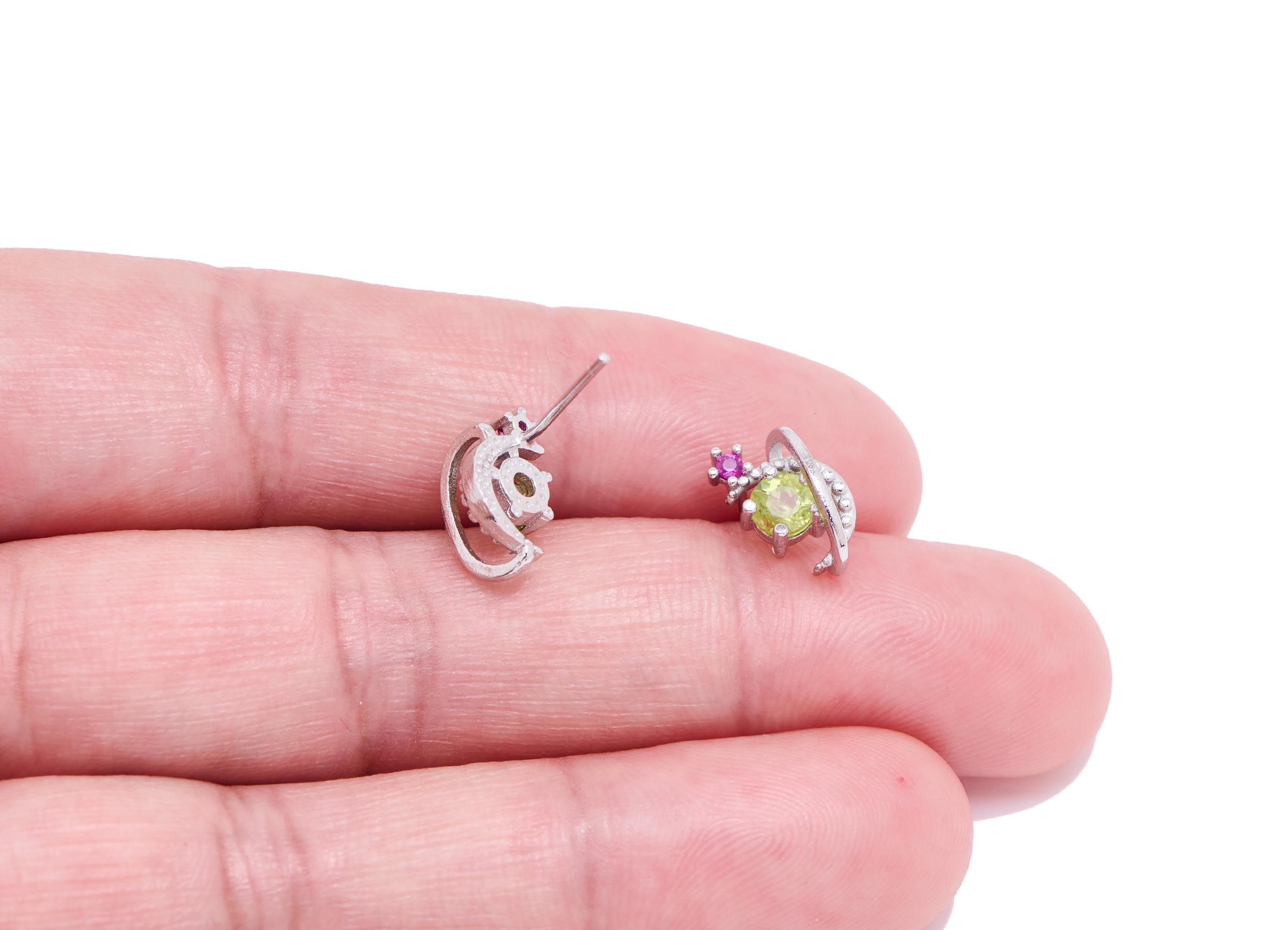 Brass Olivine Crescent Planet Stud - Silver Gemstone Earring Post - Refined Jewelry Making - Silver Stud - White K Plated - 11x6x5mm -NS2616 - DOMEDBAZAAR