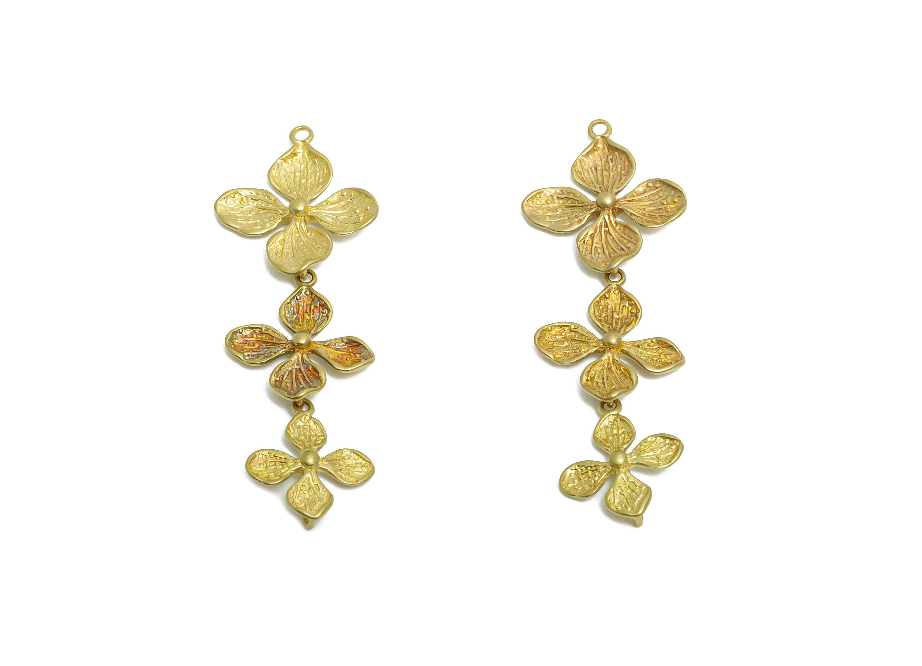 Brass Floral Earring Charm - Raw Brass Dangle Flower Earring Charm - Textured Hanging Daisy - Brass Connector - 42x15.5x1mm - PP11086 - DOMEDBAZAAR