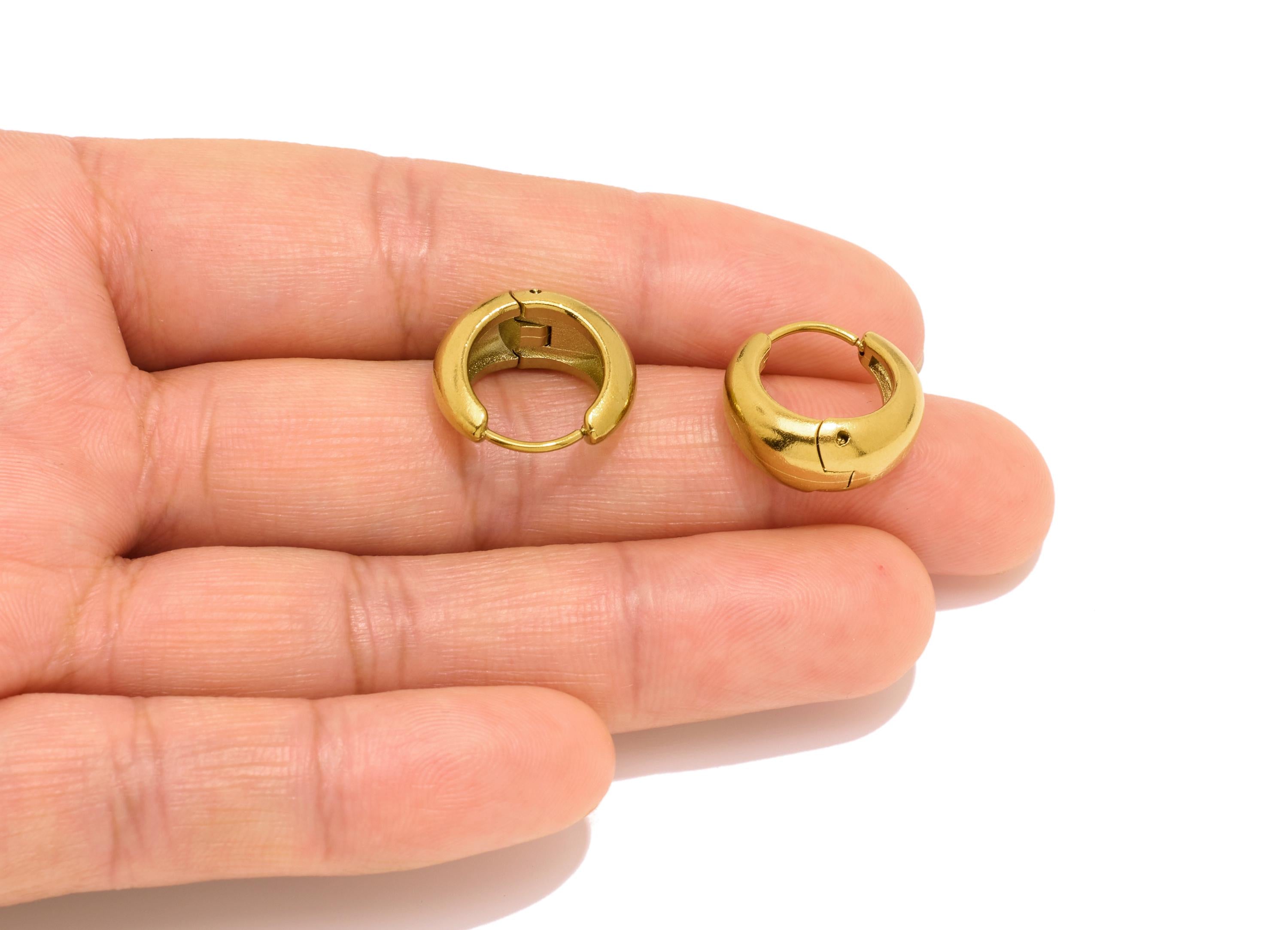 Stainless Steel Round Hoop Earring - Circle Thick Huggie Hoop Earring - Classic Steel Jewelry - 18K Gold Plated - 16.78x18x7.7mm - SS1534G - DOMEDBAZAAR
