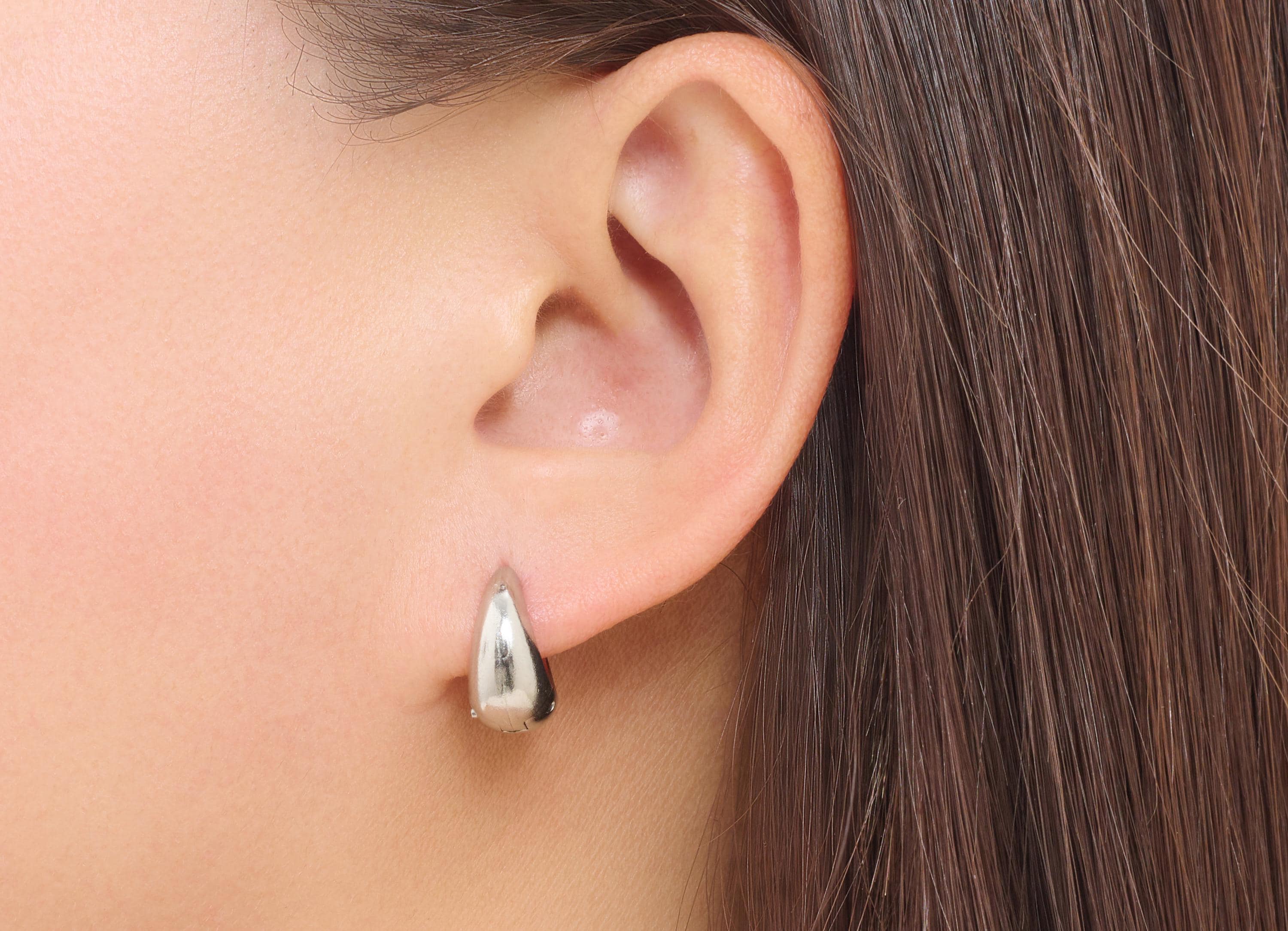 Stainless Steel Round Hoop Earrings - Circle Thick Huggie Hoop Earrings - Classic Steel Jewelry - Steel Finding - 16.78x18x7.7mm - SS1534 - DOMEDBAZAAR