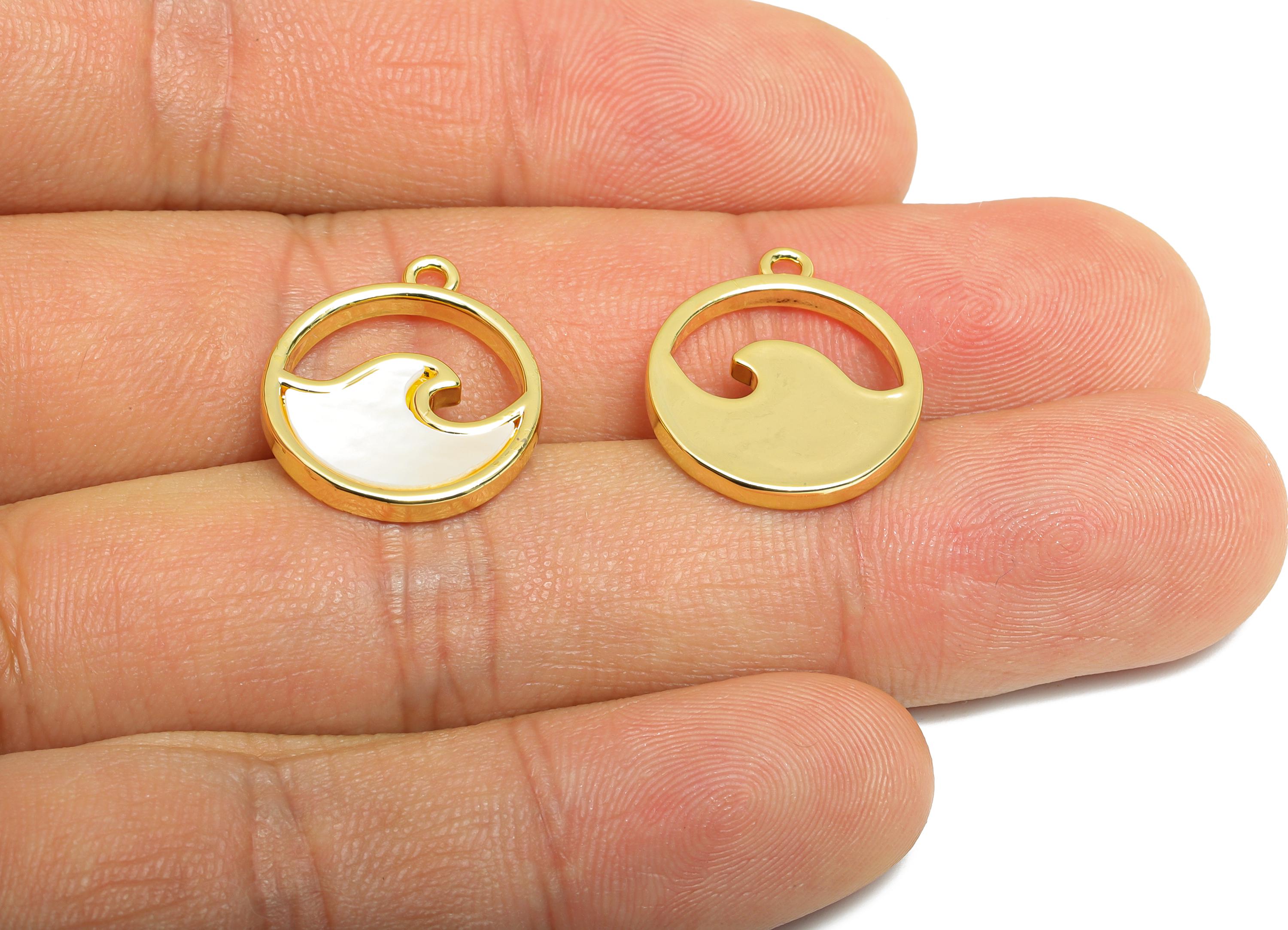 Brass Wave Shell Pendant - Brass Hollow Circle Jewelry - Wavy Round Cubic Zircon Pendant - 18K Real Gold Plated - 19x6x2mm - RGP9631 - DOMEDBAZAAR