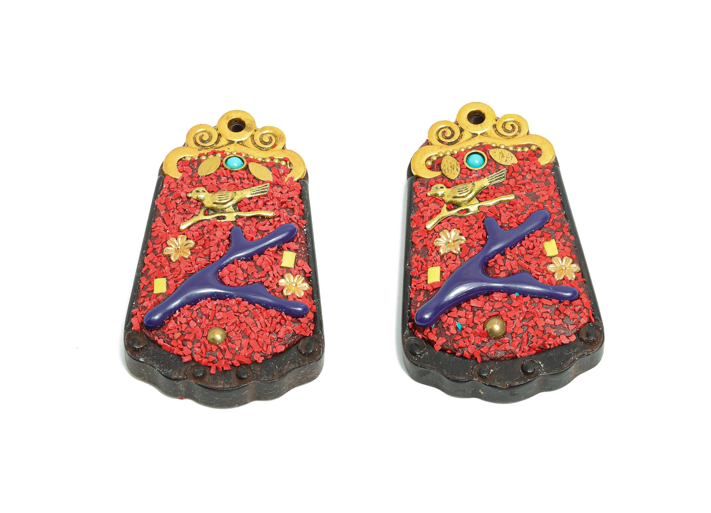 Sandalwood Flower Bird Pendant - Alloy Ethnic Style Pendant - Resin Trapezoid Nepalese Handmade Jewelry DIY - 56.21x32.96x9.83mm - RGP9845 - DOMEDBAZAAR