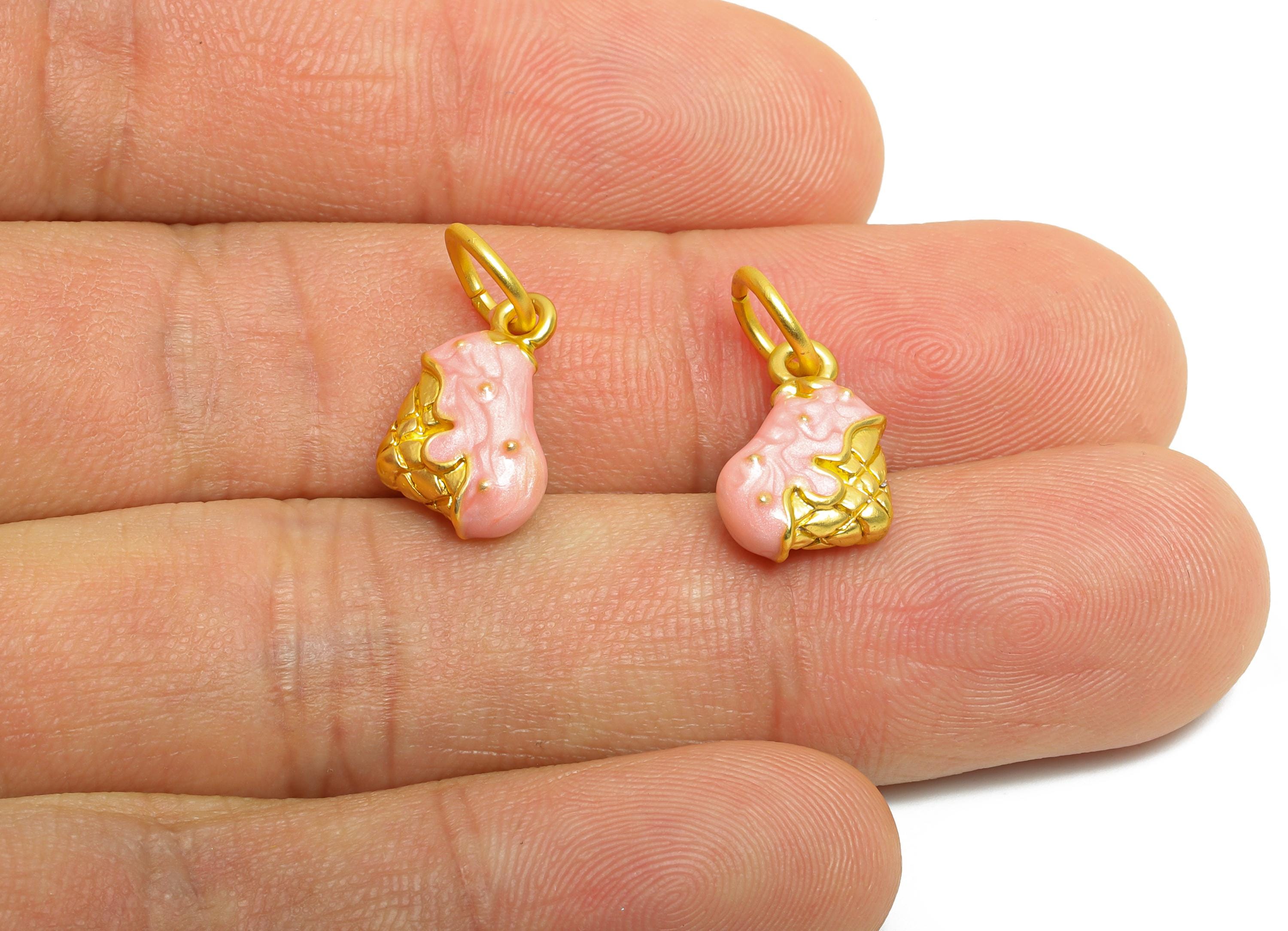 Ice Cream Cone Charm - Enamel Sweet Pendant - Sweet Treat Jewelry Charm - Kawaii Ice Cream Pendant - Lover's Jewelry - 14x9x4.53mm - ZZ2080 - DOMEDBAZAAR