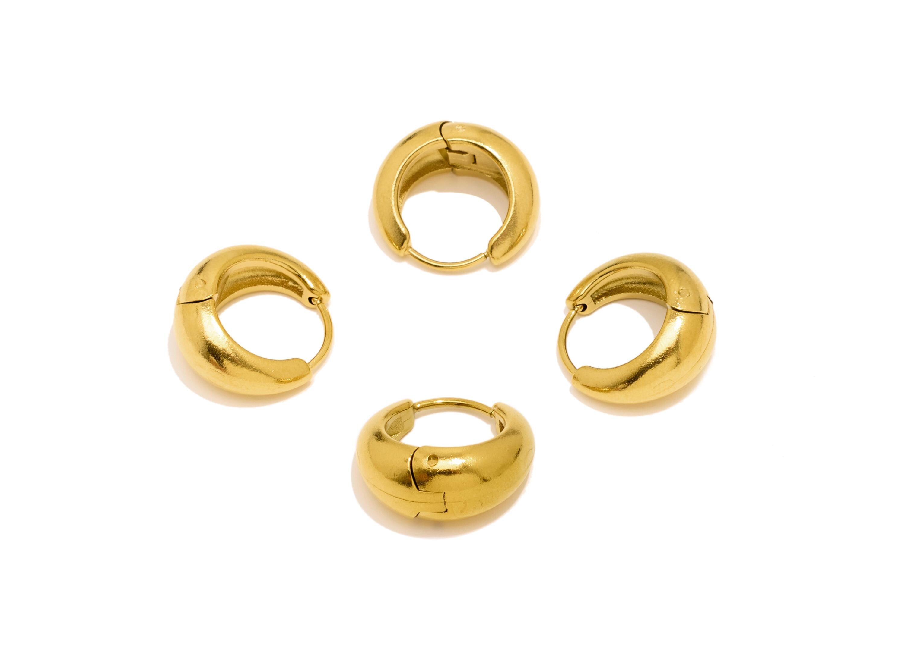Stainless Steel Round Hoop Earring - Circle Thick Huggie Hoop Earring - Classic Steel Jewelry - 18K Gold Plated - 16.78x18x7.7mm - SS1534G - DOMEDBAZAAR