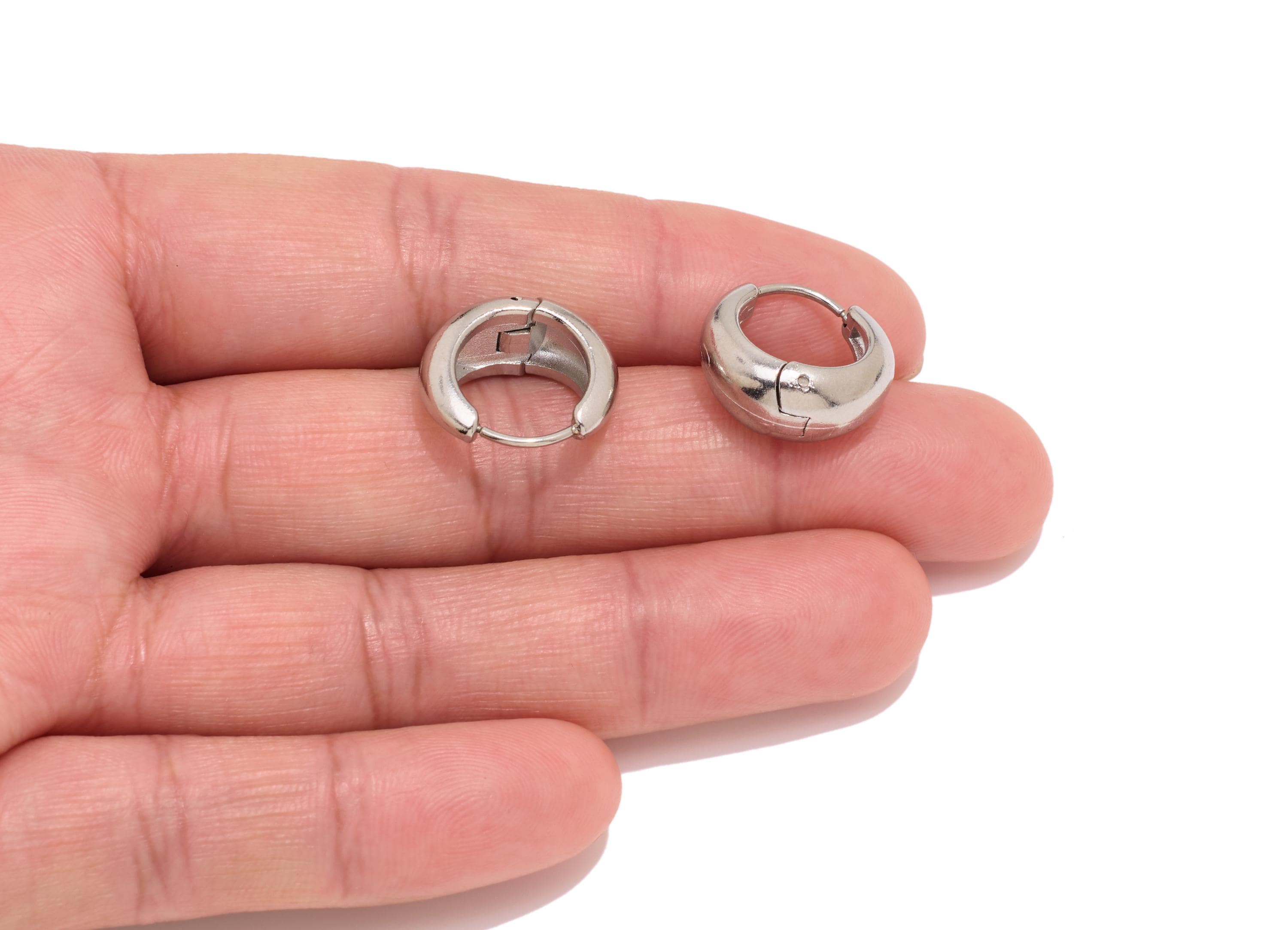 Stainless Steel Round Hoop Earrings - Circle Thick Huggie Hoop Earrings - Classic Steel Jewelry - Steel Finding - 16.78x18x7.7mm - SS1534 - DOMEDBAZAAR
