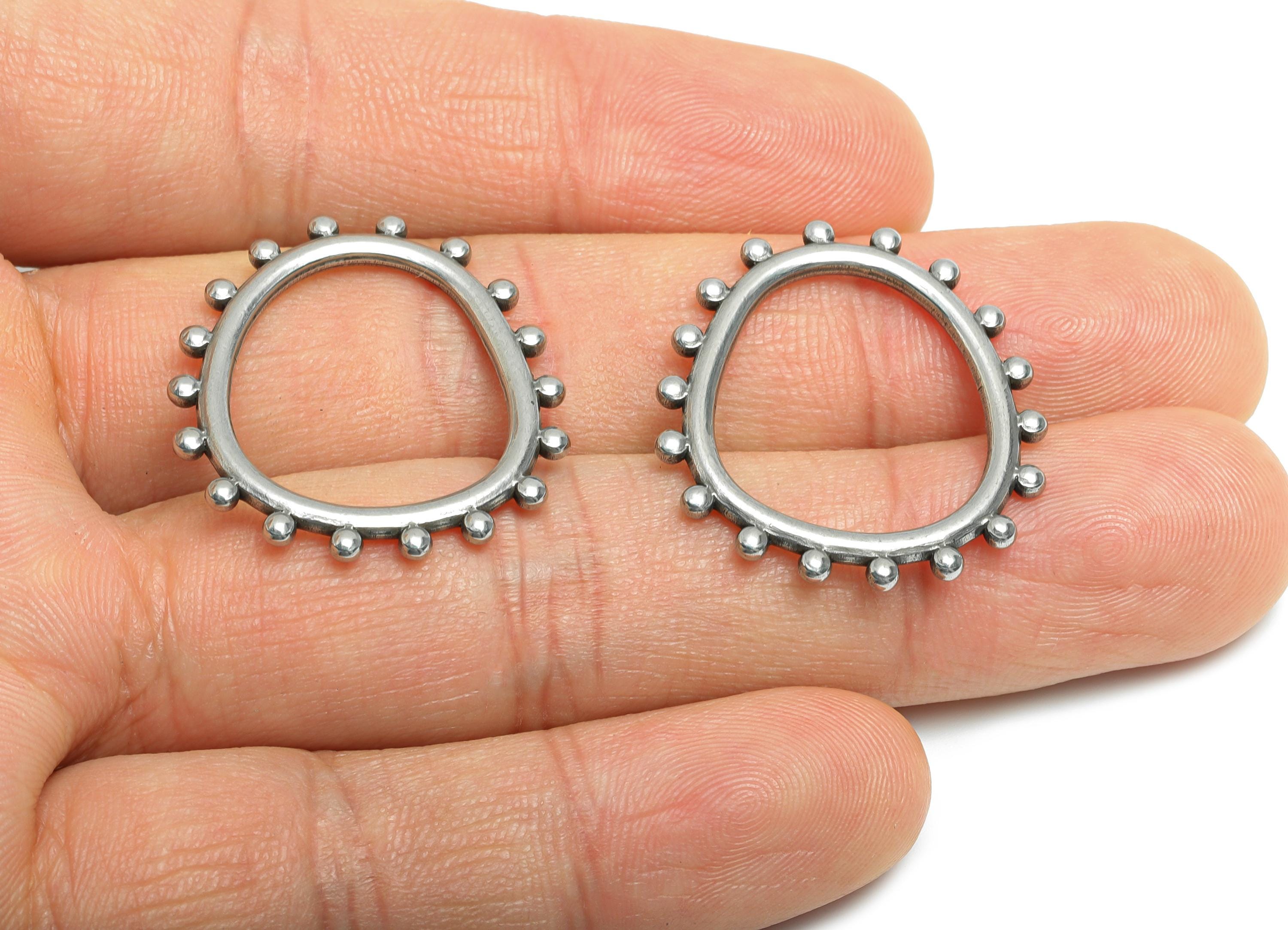 Steel Beaded Circle Pendant - Minimalist Beaded Frame Charm - Bohemian Geometric Bead Charm - Stainless Steel Jewelry - 28x25x1.9mm - SS1979 - DOMEDBAZAAR