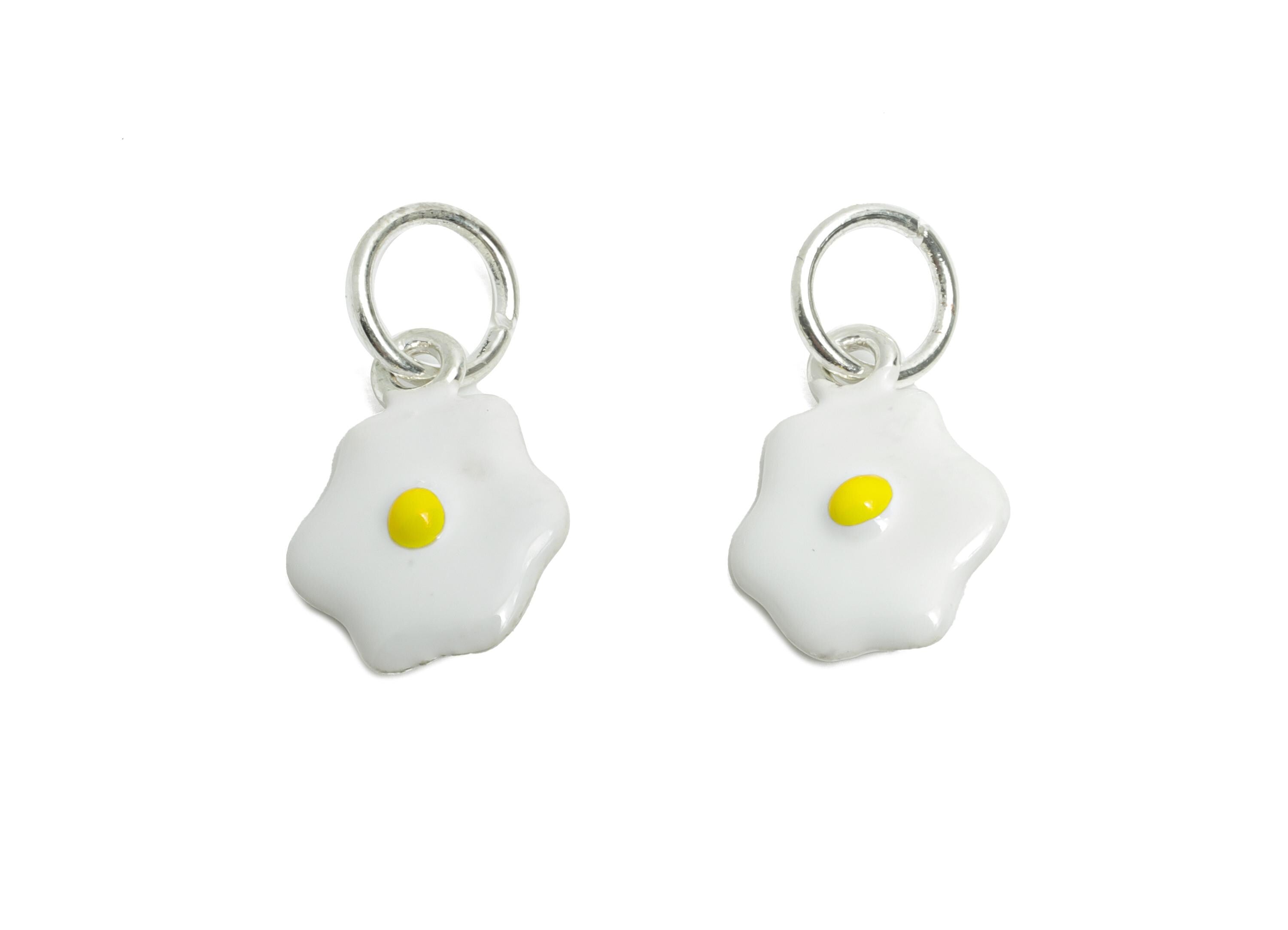 Alloy Fried Egg Charms - Mini Enamel Egg Bracelet Charms - Novelty Alloy Food Pendant - Jewelry Component DIY - 19.85x10.9x4.52mm - ZZ2056 - DOMEDBAZAAR