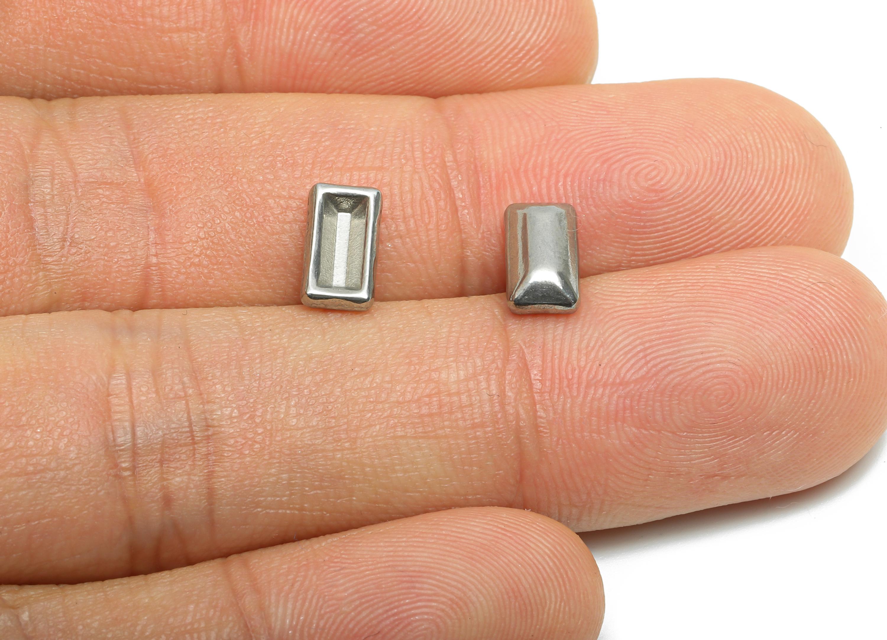 Stainless Steel Rectangle Charm - Mini Simple Steel Geometric Charm - Minimalist Metal Jewelry Accent - Steel Finding - 9x4.9x2.8mm - SS2090 - DOMEDBAZAAR