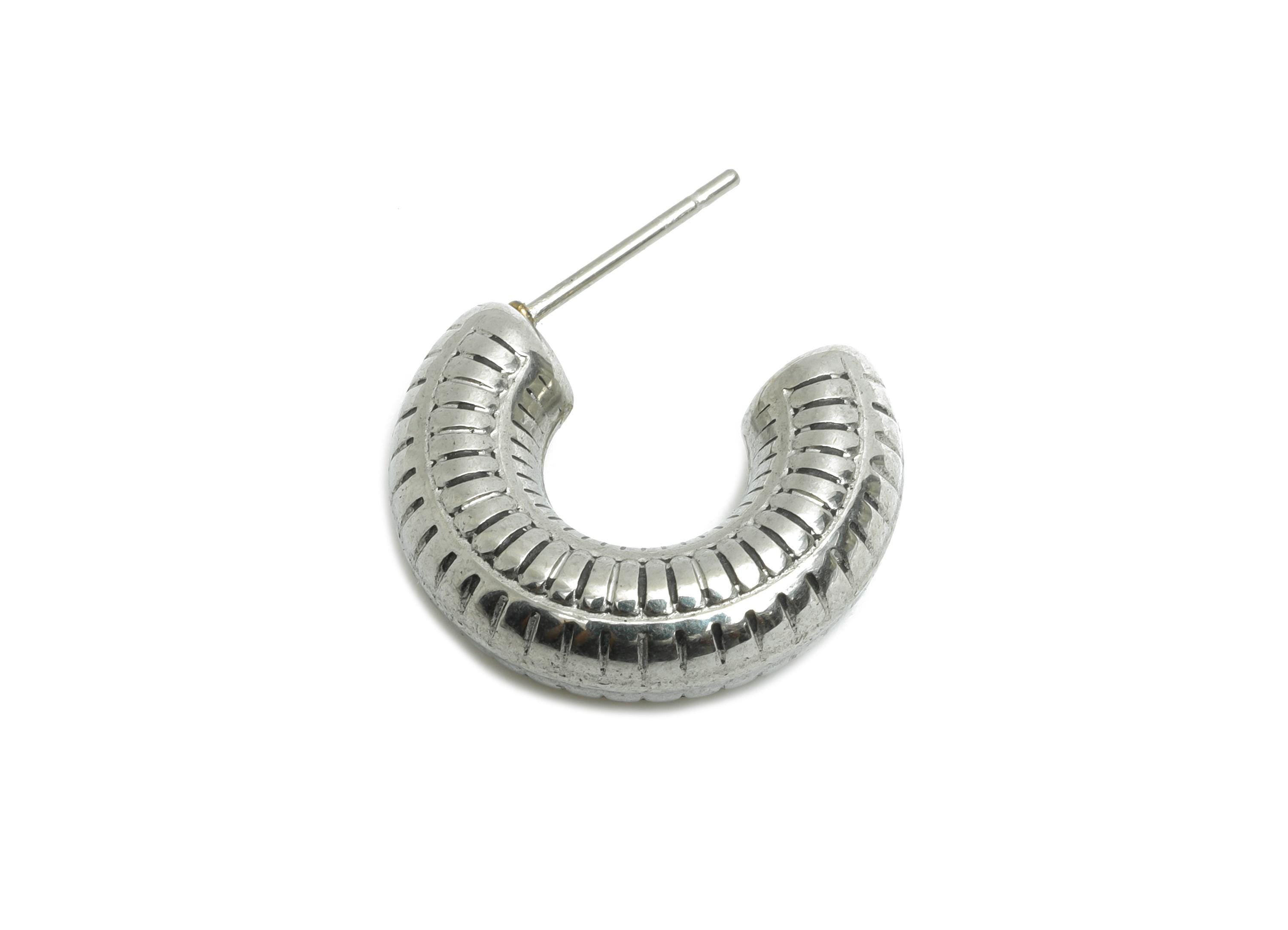 Stainless Steel C Hoop Earring Studs - Textured Silver Ribbed Hoop Post - Chunky Open Hoop Studs - Earring Jewelry - 20x16x6.23mm - SS1709 - DOMEDBAZAAR