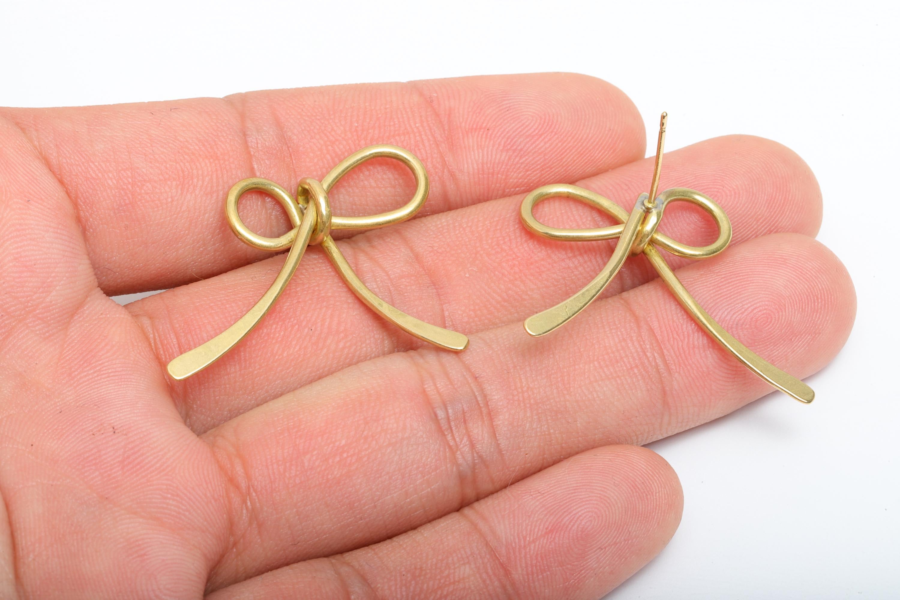 Brass Bow Earring Post - Ribbon Stud Earring - Hammered Wire Earring Stud - Fashion Earring - Gift for Her Jewelry - 41x31x2mm - PP11210 - DOMEDBAZAAR