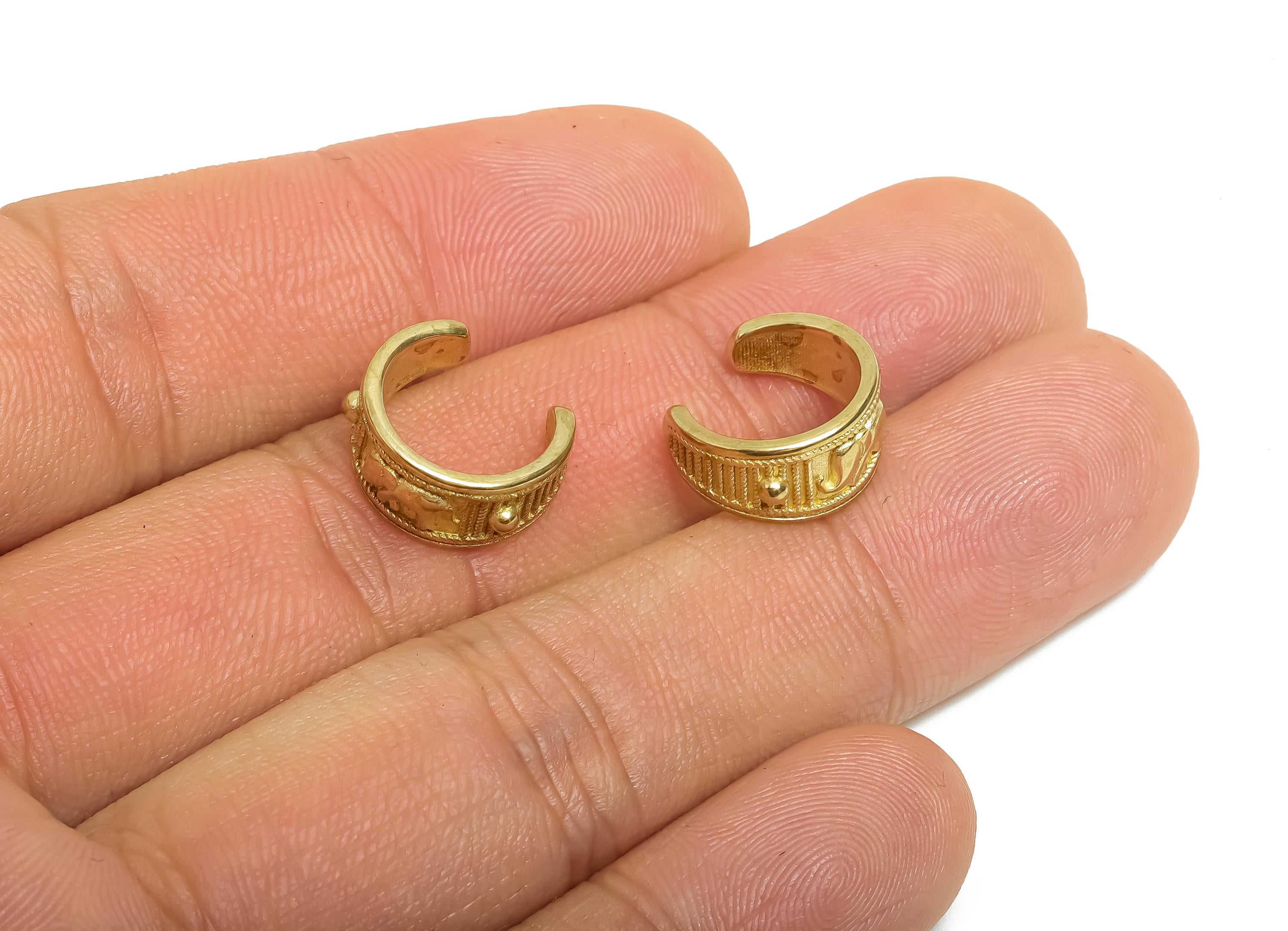 Raw Brass Textured Earring Cuff - Minimalist Adjustable Ear Cuff - Vintage Earring Findings - Jewelry Supplies - 13.3x12x7.25mm - PP11251 - DOMEDBAZAAR