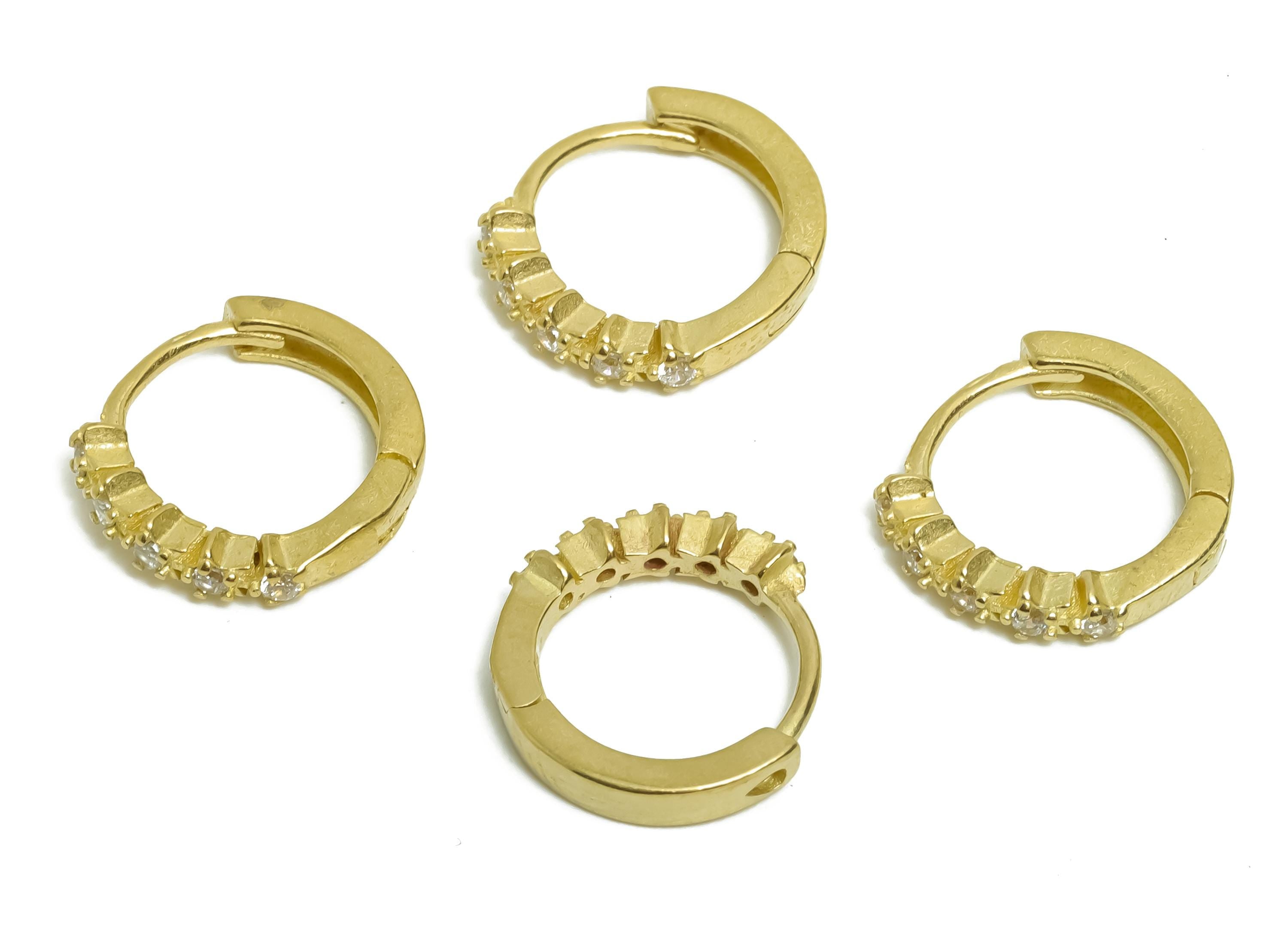 Brass CZ Round Huggie Hoop Earring - Mini Raw Brass Zircon Earring - Textured Huggie Hoop Clasp - Jewelry Finding - 12x10.78x2.4mm - PP11280 - DOMEDBAZAAR