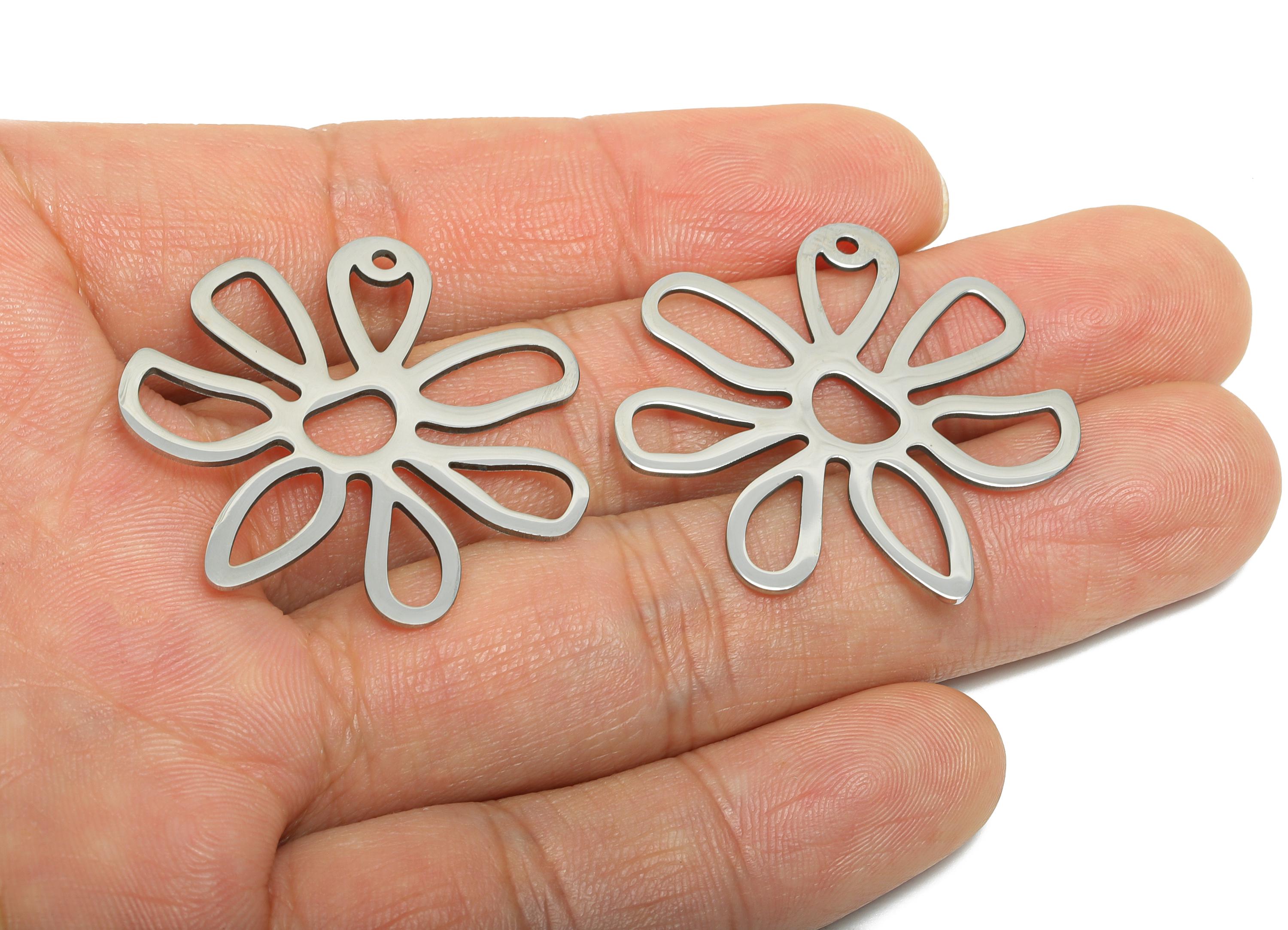 Stainless Steel Daisy Pendant - Floral Charm For Necklace - Steel Flower Charm For Necklace - Botanical Jewelry - 33x32x0.98mm - SS2639 - DOMEDBAZAAR