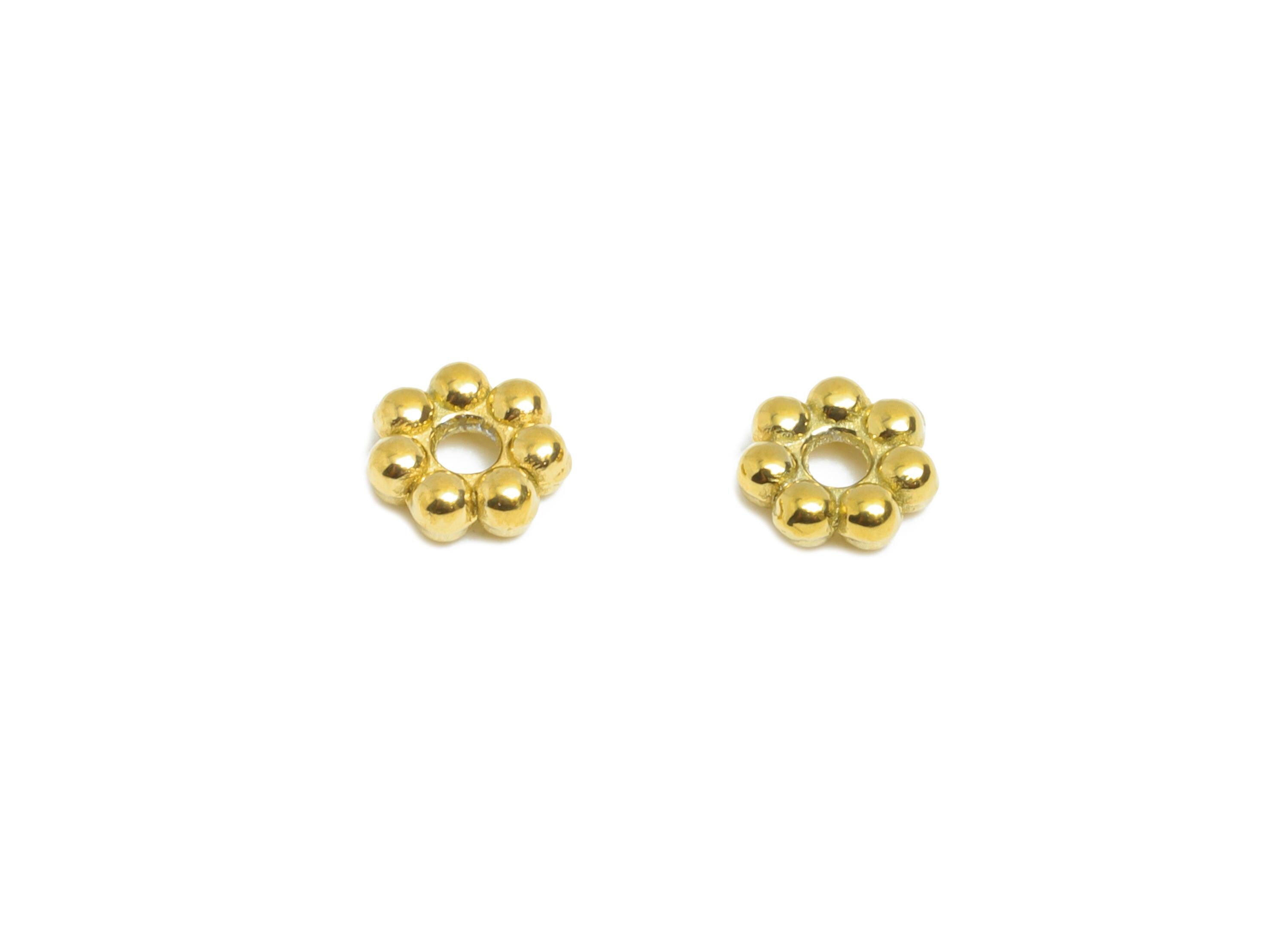 4mm Steel Daisy Spacer Bead - Tiny Bead Spacers for Beading & Crafting - Flower Spacer Beads for Bracelet Making - 18K Vacuum Plated -SS2211