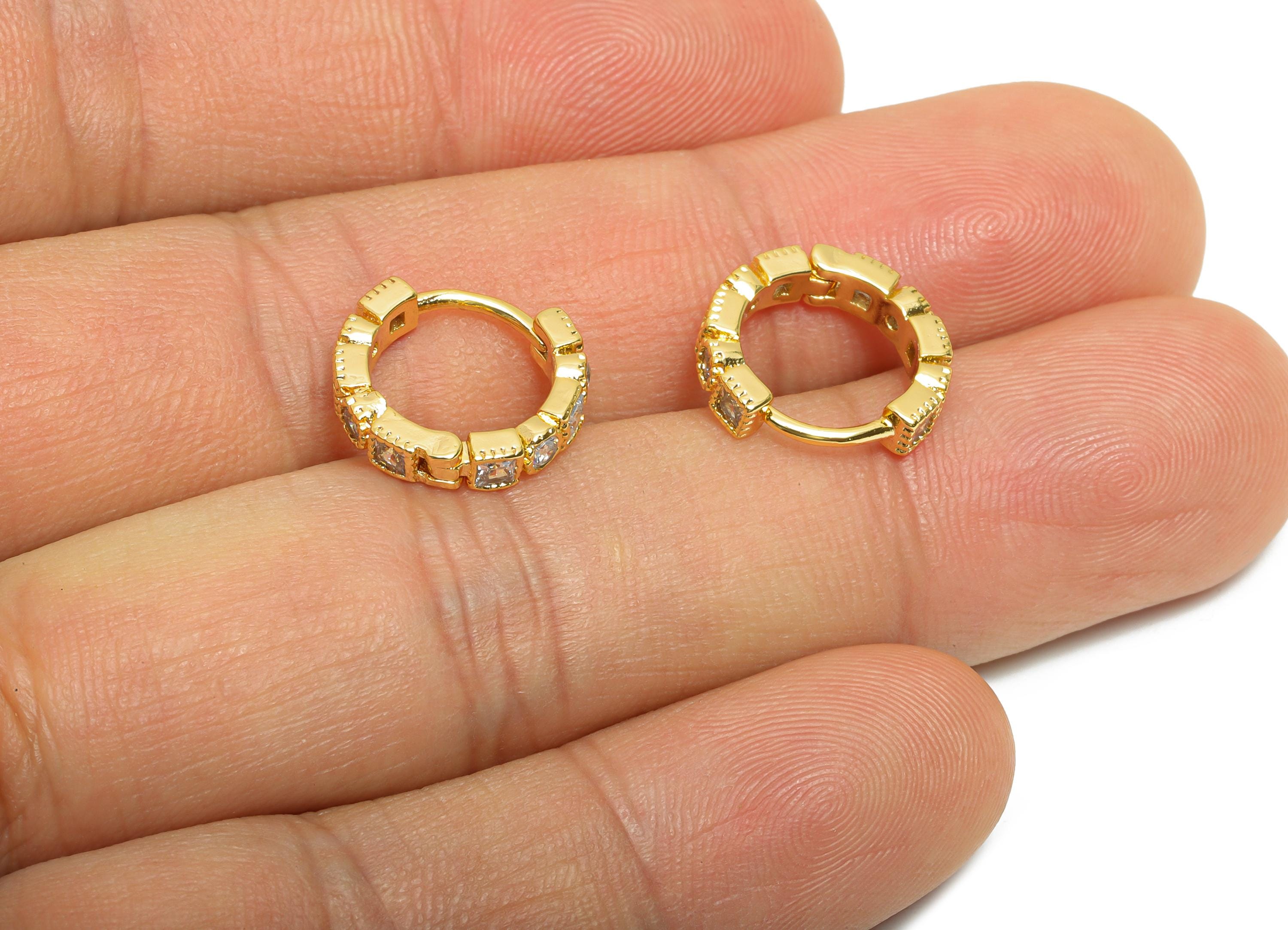 Brass CZ Round Huggie Hoop Earring - Minimalism Circle Zircon Earring - Classic Huggie Hoop Clasp - 18K Gold Plated - 13x12x2.8mm - RGP10910 - DOMEDBAZAAR