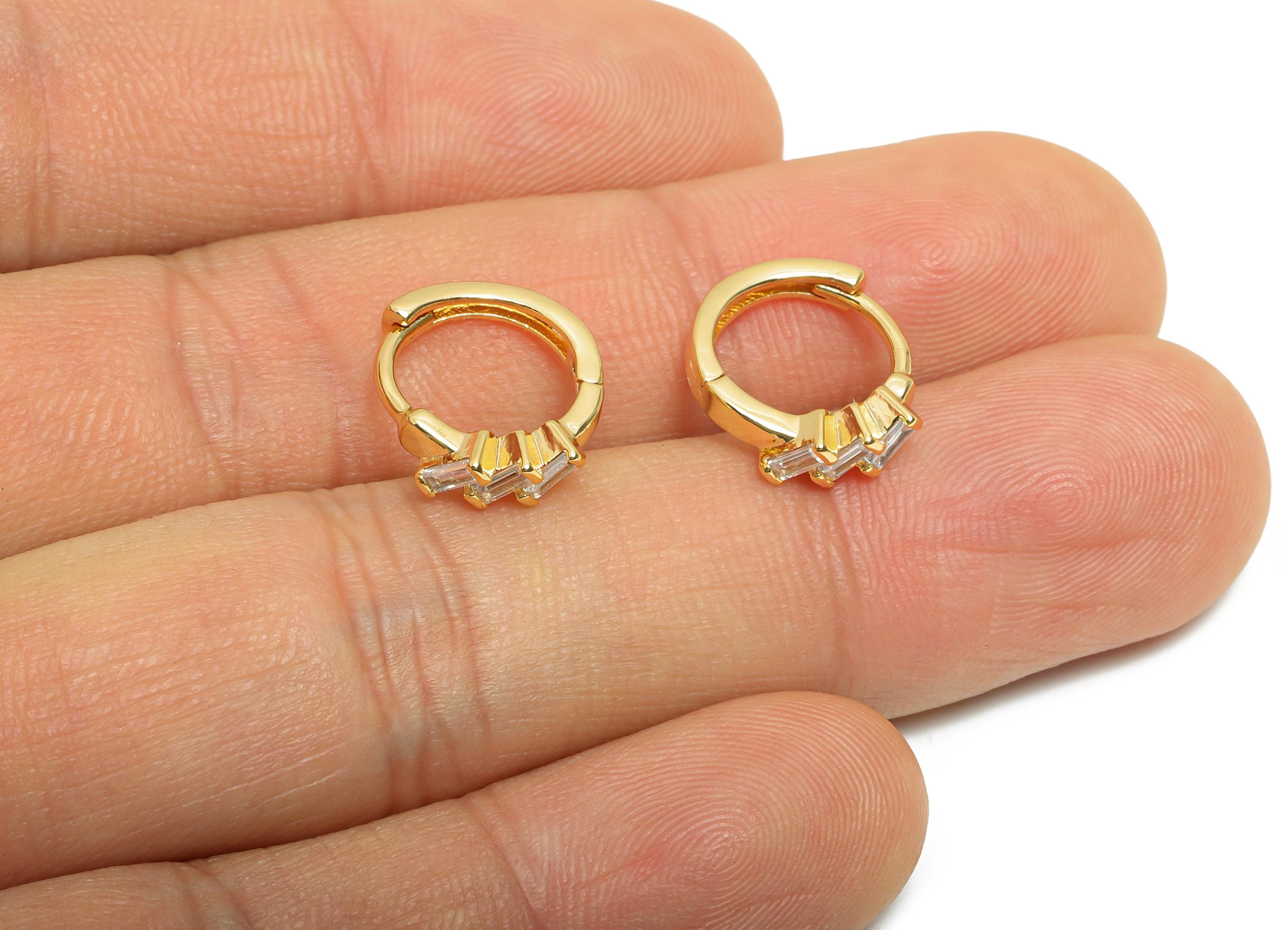 Brass CZ Huggie Hoop Earring - Geometric Zircon Earring - Classic Huggie Hoop Clasp - Everyday Wear - 18K Gold Plated - 13x12x3mm - RGP10866 - DOMEDBAZAAR