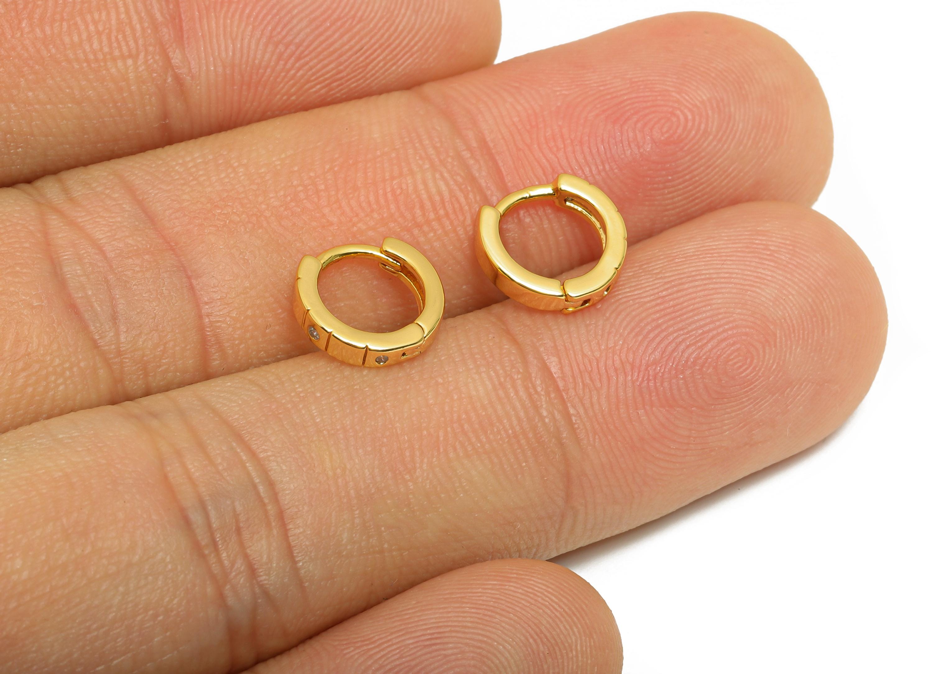 Brass CZ Round Huggie Hoop Earring - Mini Brass Zircon Earring - Simple Huggie Hoop Clasp - 18K Real Gold Plated - 9.37x9.2x2mm - RGP10867 - DOMEDBAZAAR