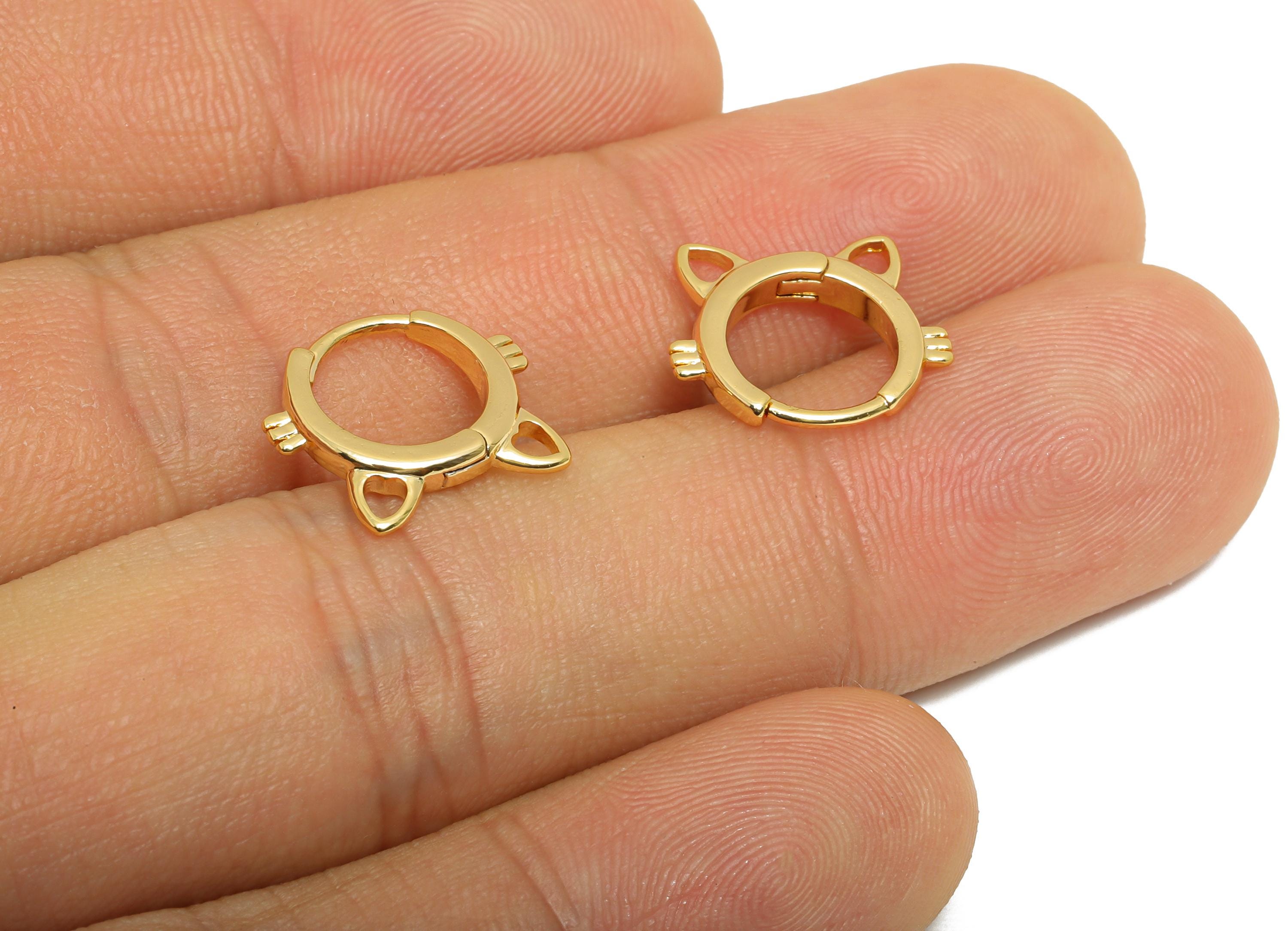 Brass Cat Huggie Hoop Earring - Brass Cat Face Earring - Kawaii Animal Huggie Hoop Clasp - 18K Real Gold Plated - 13.9x12x2.27mm - RGP10872 - DOMEDBAZAAR