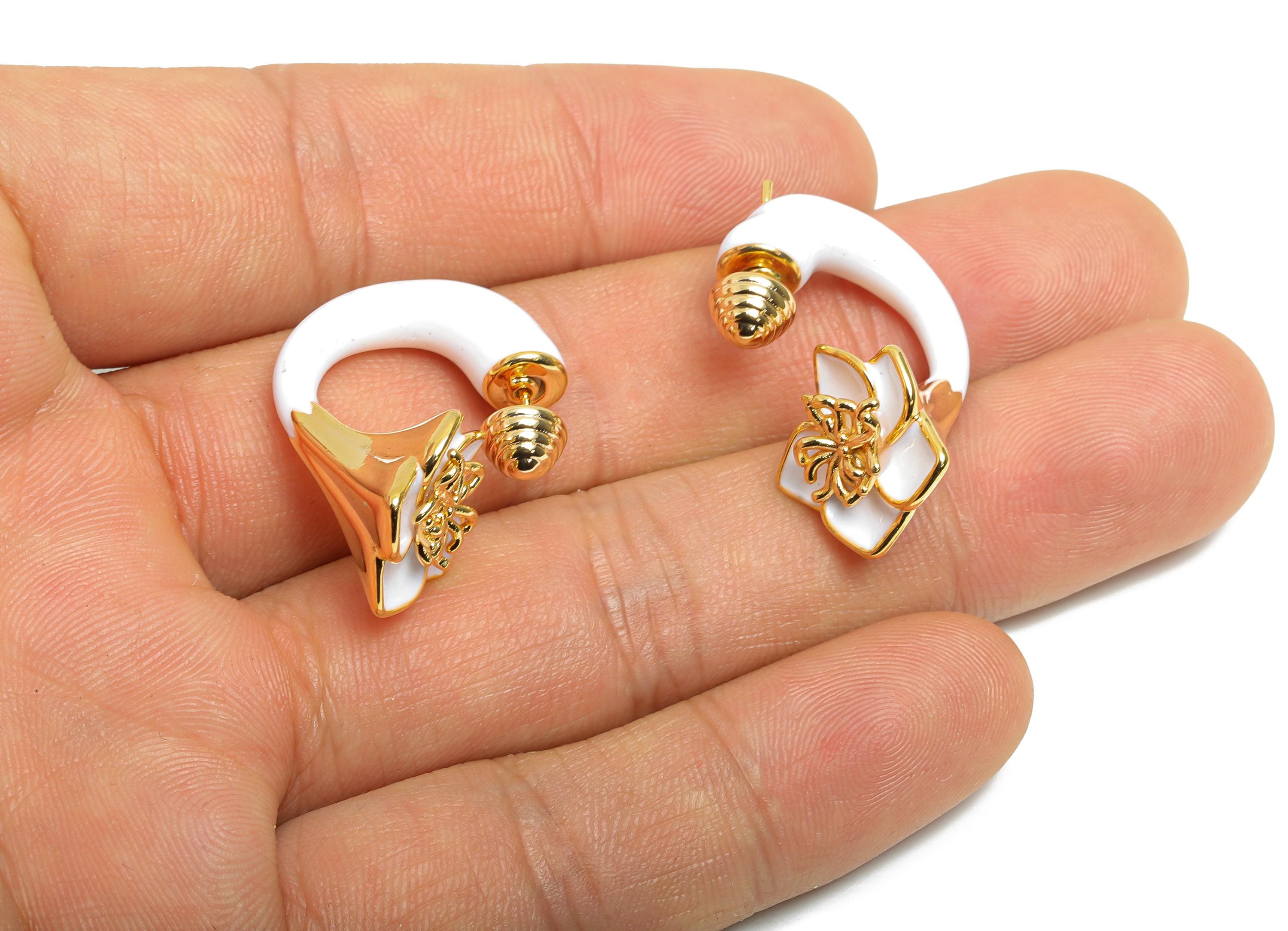 Brass Enamel Flower Earring Set - White Enamel Flower Earring Stud - Chunky Floral Hoop Post - 18K Real Gold Plated - 30x19x15mm - RGP10968C - DOMEDBAZAAR
