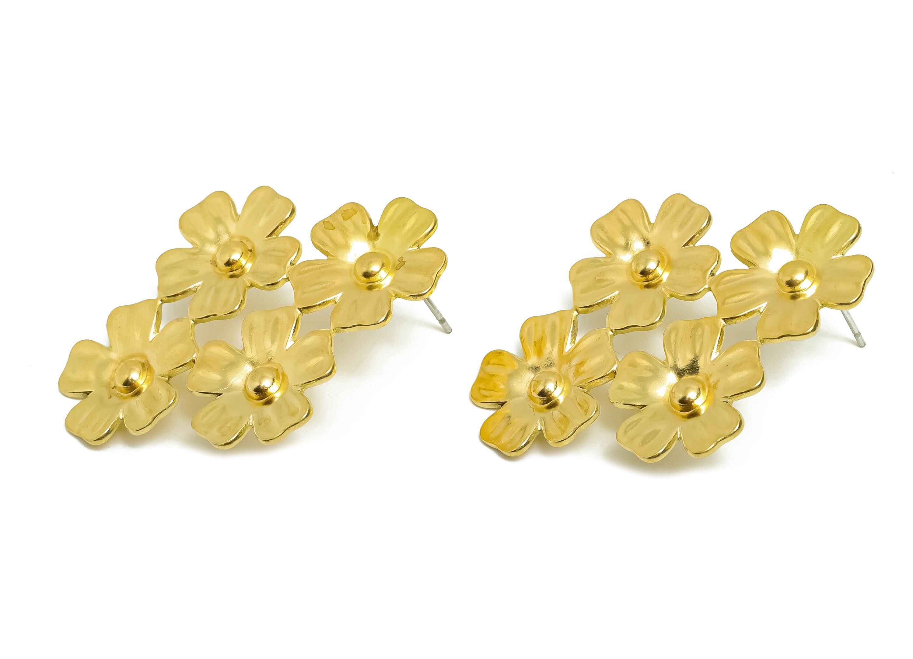 Brass Floral Cluster Earring Post - Statement Petal Earring Stud - Artistic Botanical Jewelry - Wedding Or Party Earring - 41x31x2mm-PP11081 - DOMEDBAZAAR