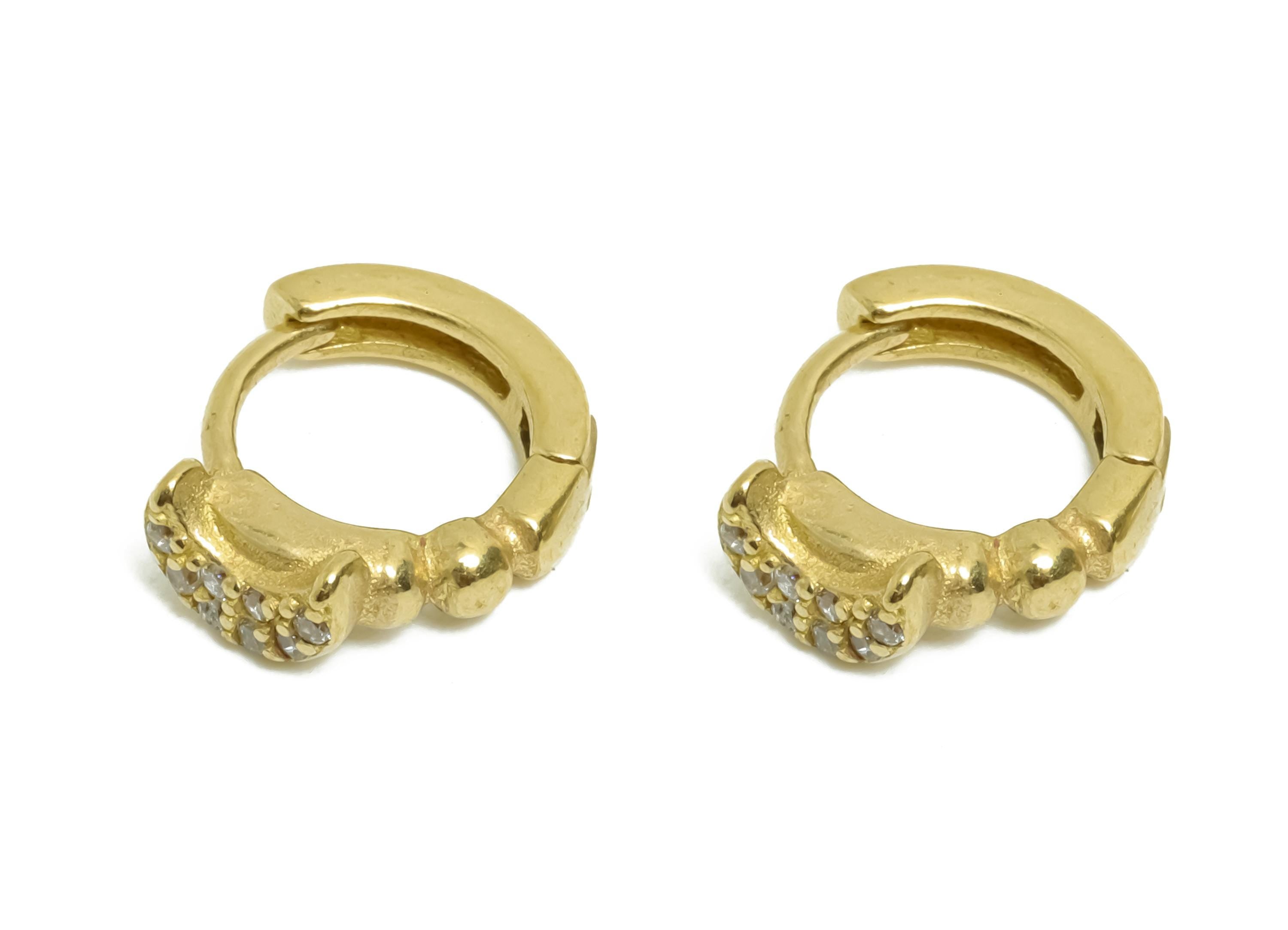 Brass CZ Huggie Hoop Earring - Raw Brass Celestial Crescent Earring - Zircon Huggie Hoop Clasp - Jewelry Finding - 10.9x9.12x3.8mm - PP11332 - DOMEDBAZAAR