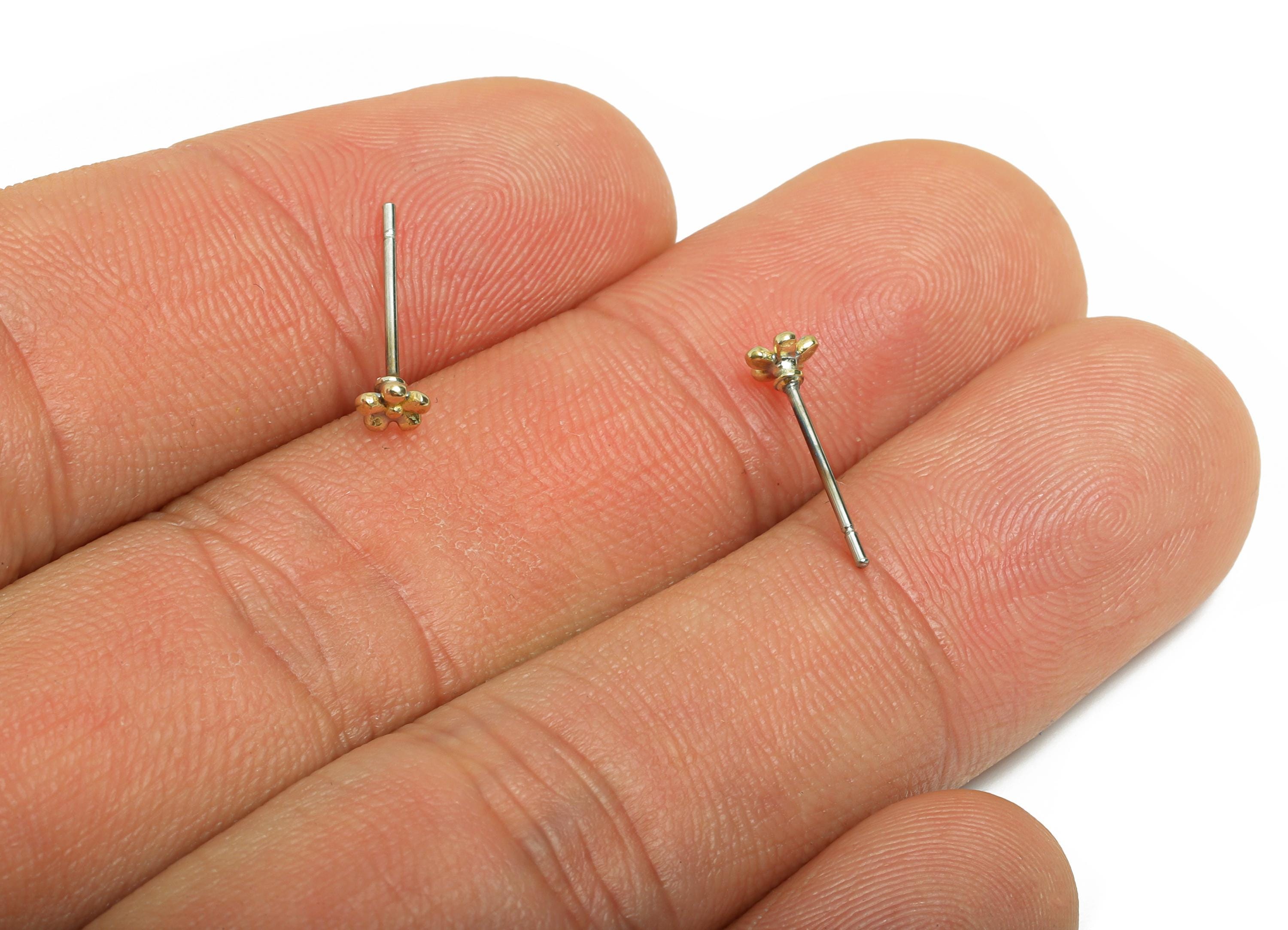 Brass Tiny Floral Stud Earring - Raw Brass Dainty Flower Earring Stud - Minimalist Botanical Earring - Everyday Wear - 13x4x0.6mm - PP11382 - DOMEDBAZAAR