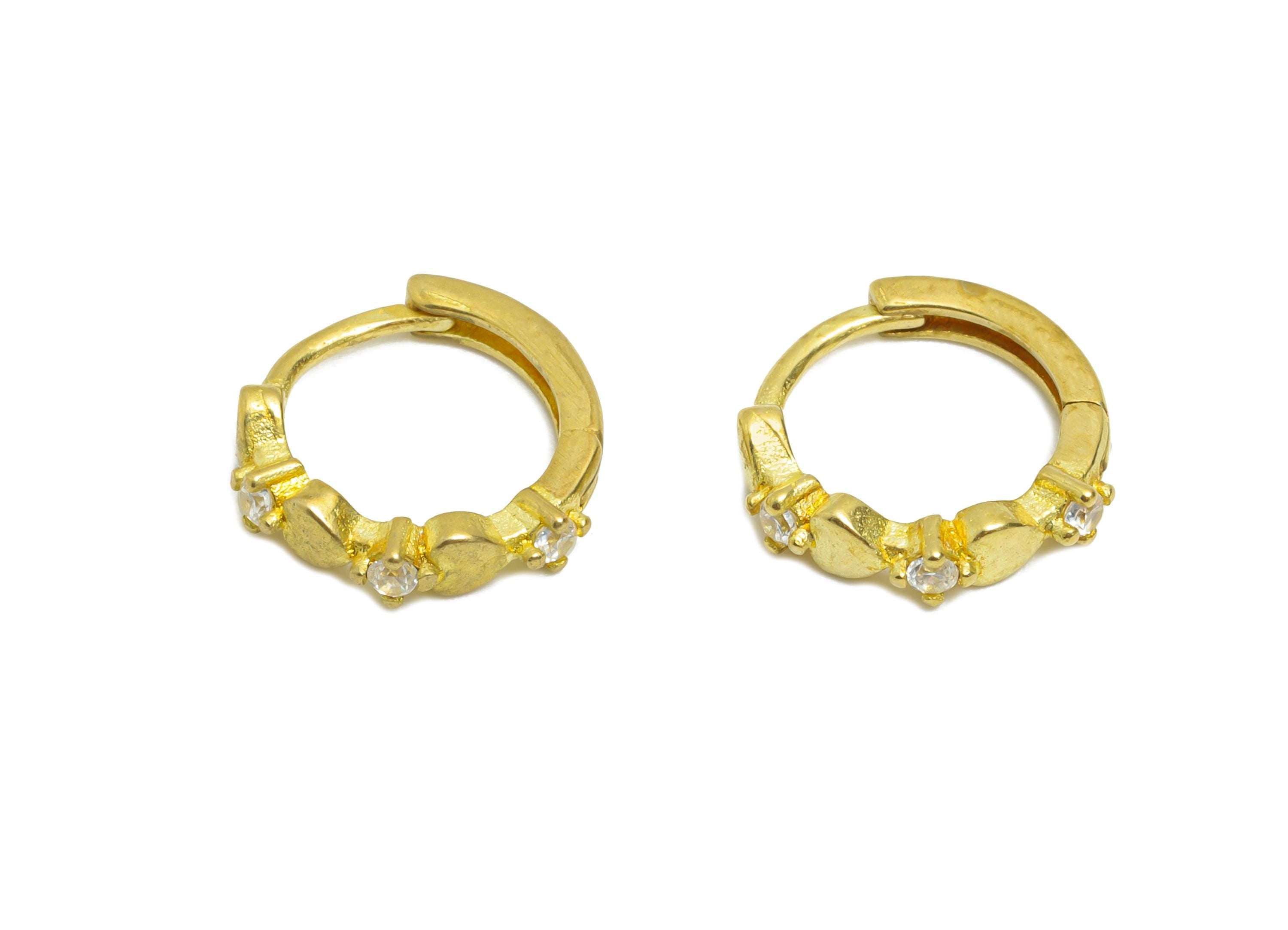 Brass CZ Heart Huggie Hoop Earring - Raw Brass Zircon Earring - Dainty Huggie Hoop Clasp - Jewelry Finding - 11.37x10.92x2mm - PP11308 - DOMEDBAZAAR