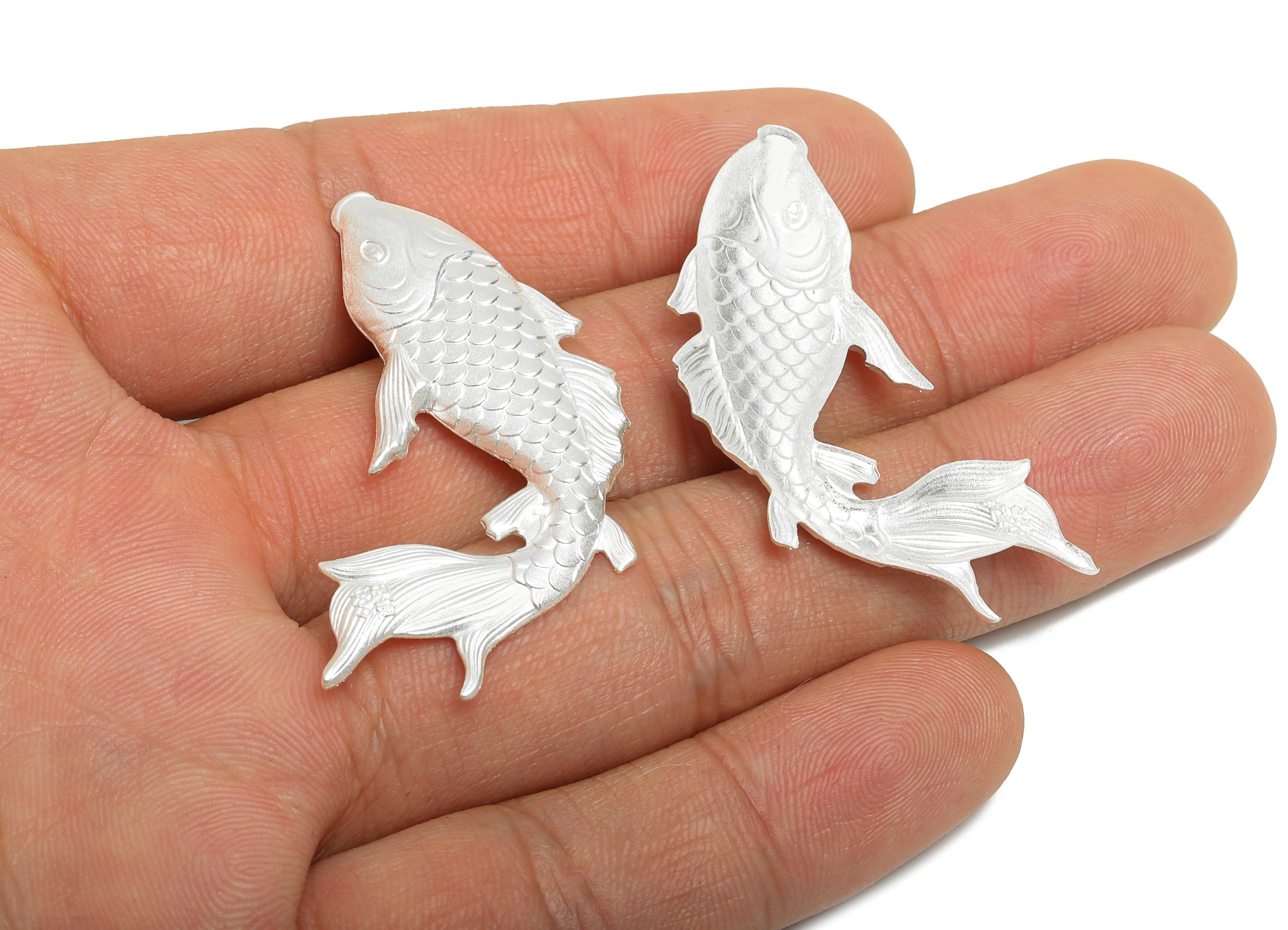 Silver Koi Relief - Artisan Lucky Fish Shape Filigree Jewelry - Pure Silver 999 - Marine Life Relief for Collection - 45x28x2.5mm - SI1113 - DOMEDBAZAAR
