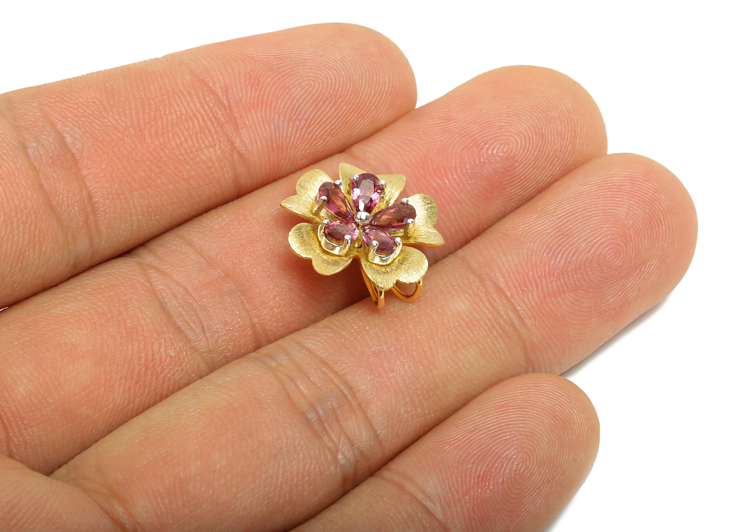 Sterling Silver Flower Pendant - Delicate Garnet CZ Pendant for Necklace - 925 Sterling Silver - 18K Gold Plated - 17x17x5.87mm - SI1180 - DOMEDBAZAAR