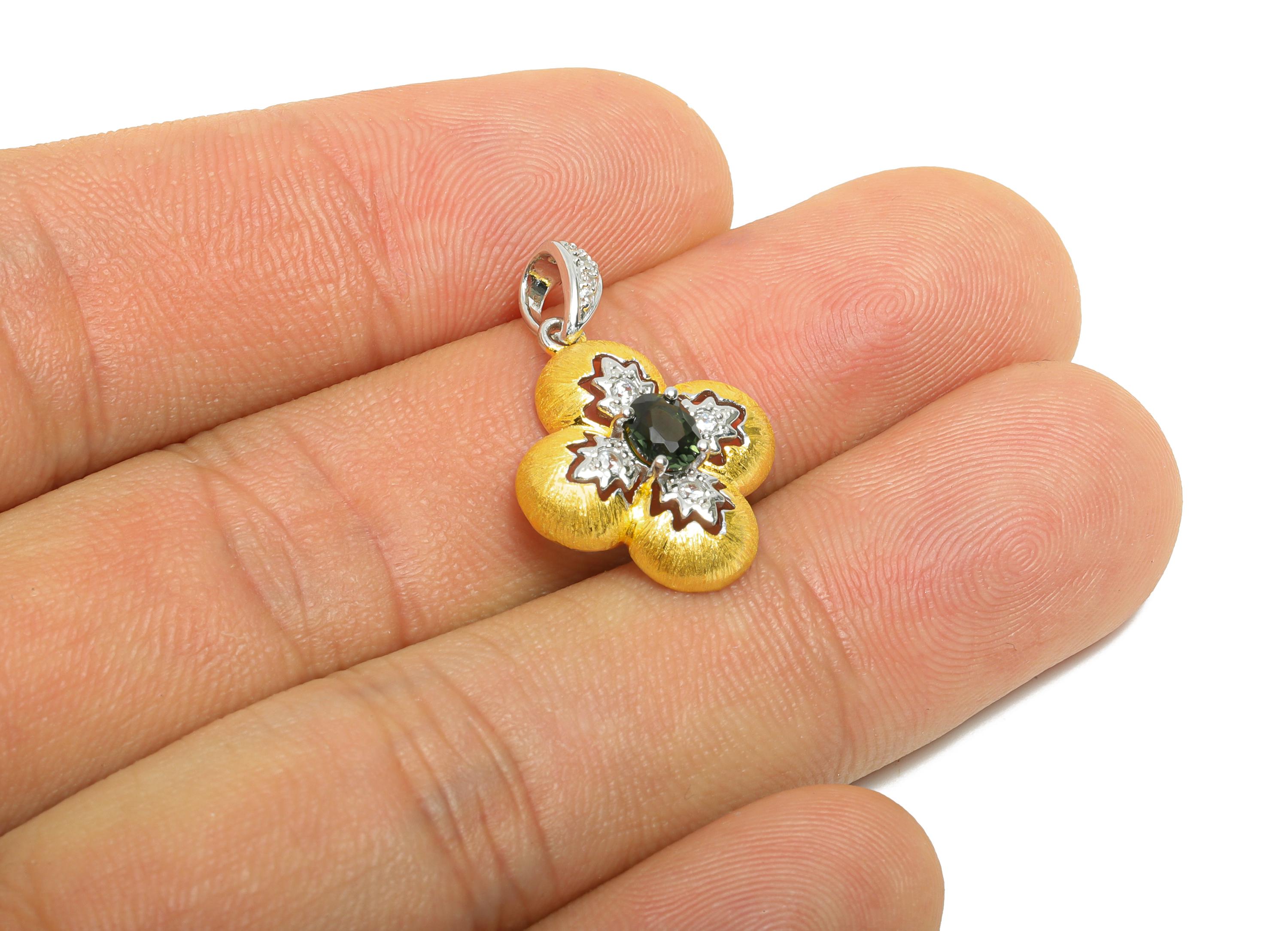 Classic Diopside Pendant - Vintage Zircon Geometry With Bail For Necklace - 925 Sterling Silver - 18k Real Gold Plating - 24x16x5mm - SI1183 - DOMEDBAZAAR