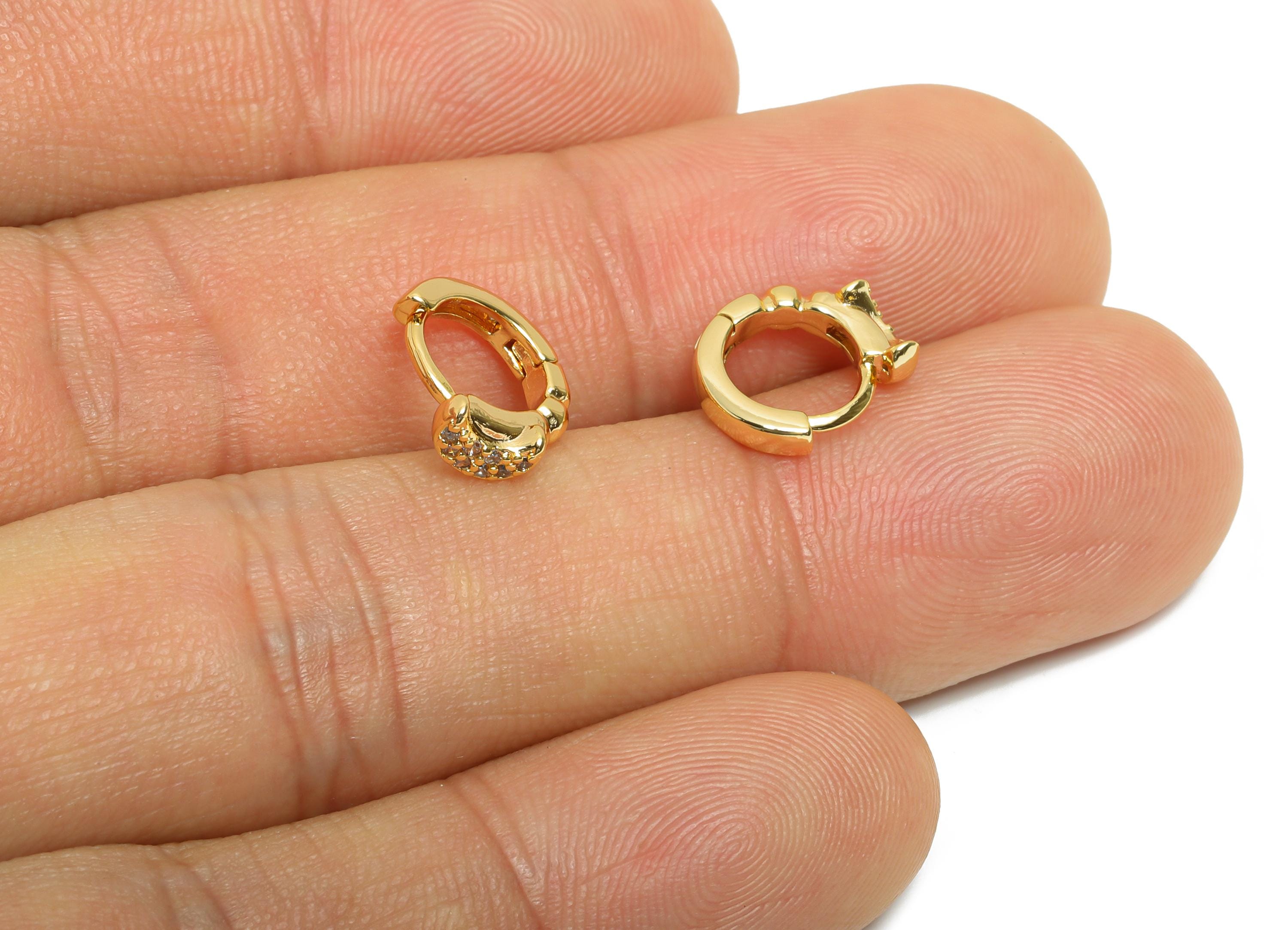 Brass CZ Huggie Hoop Earring - Brass Celestial Crescent Earring - Zircon Huggie Hoop Clasp - 18K Real Gold Plated - 10.9x9x3.8mm - RGP10920