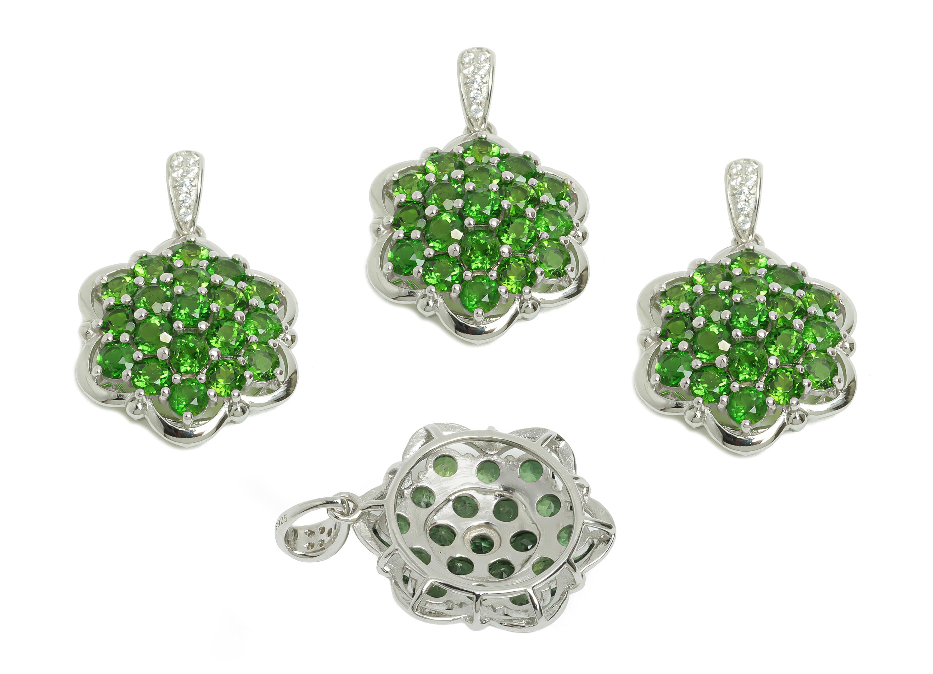 Green Diopside Pendant - Dainty Zircon Women’s Diopside Pendant With Bail - 925 Sterling Silver - Silver Plating - 26x17x6mm - SI1182 - DOMEDBAZAAR