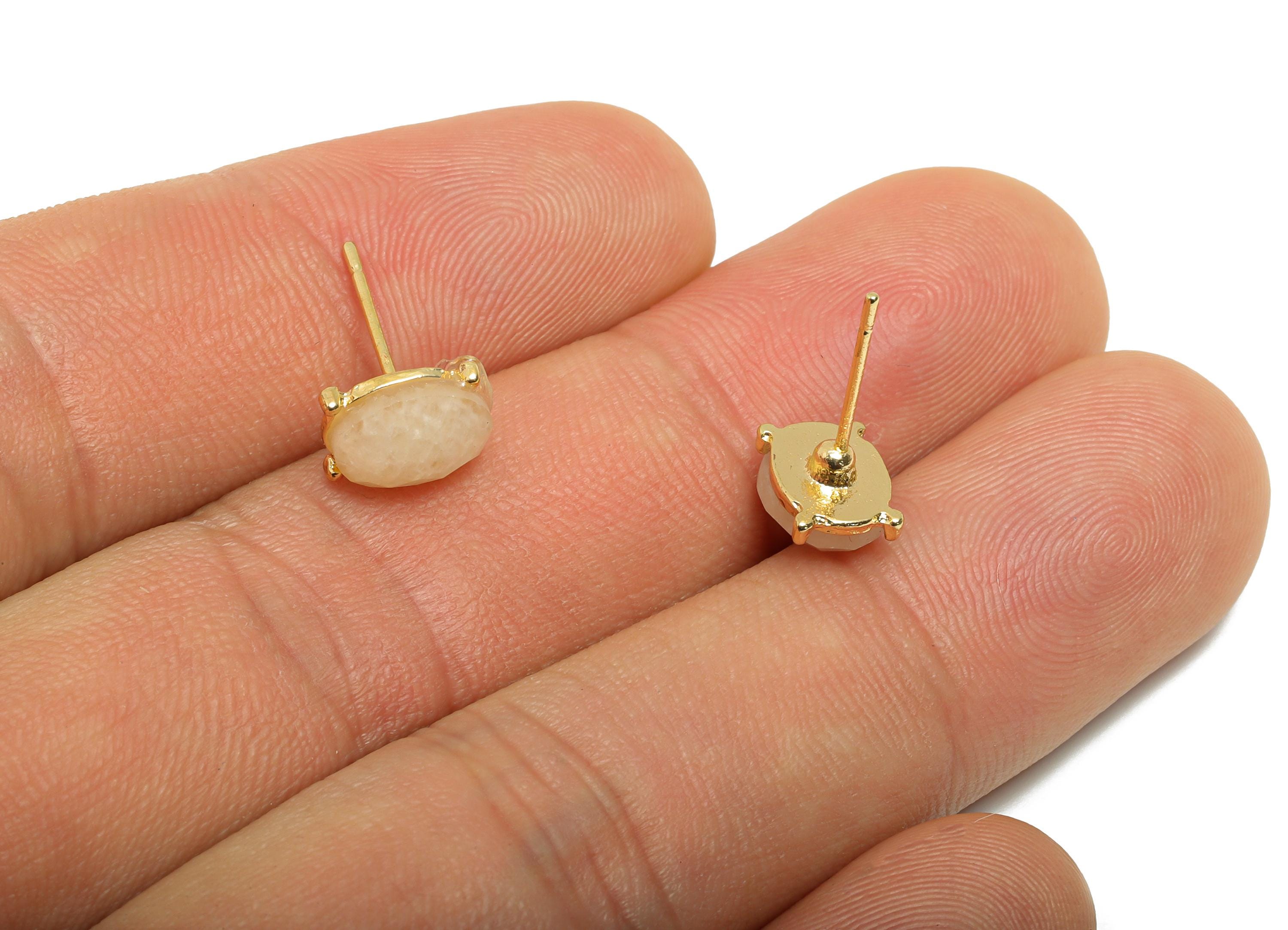 Alloy Moonstone Oval Earring Stud - Nature Stone Earring - Vintage Faceted Gemstone Earring Stud - Gold Tone Plating - 8.4x6.6x4mm - NS3118 - DOMEDBAZAAR