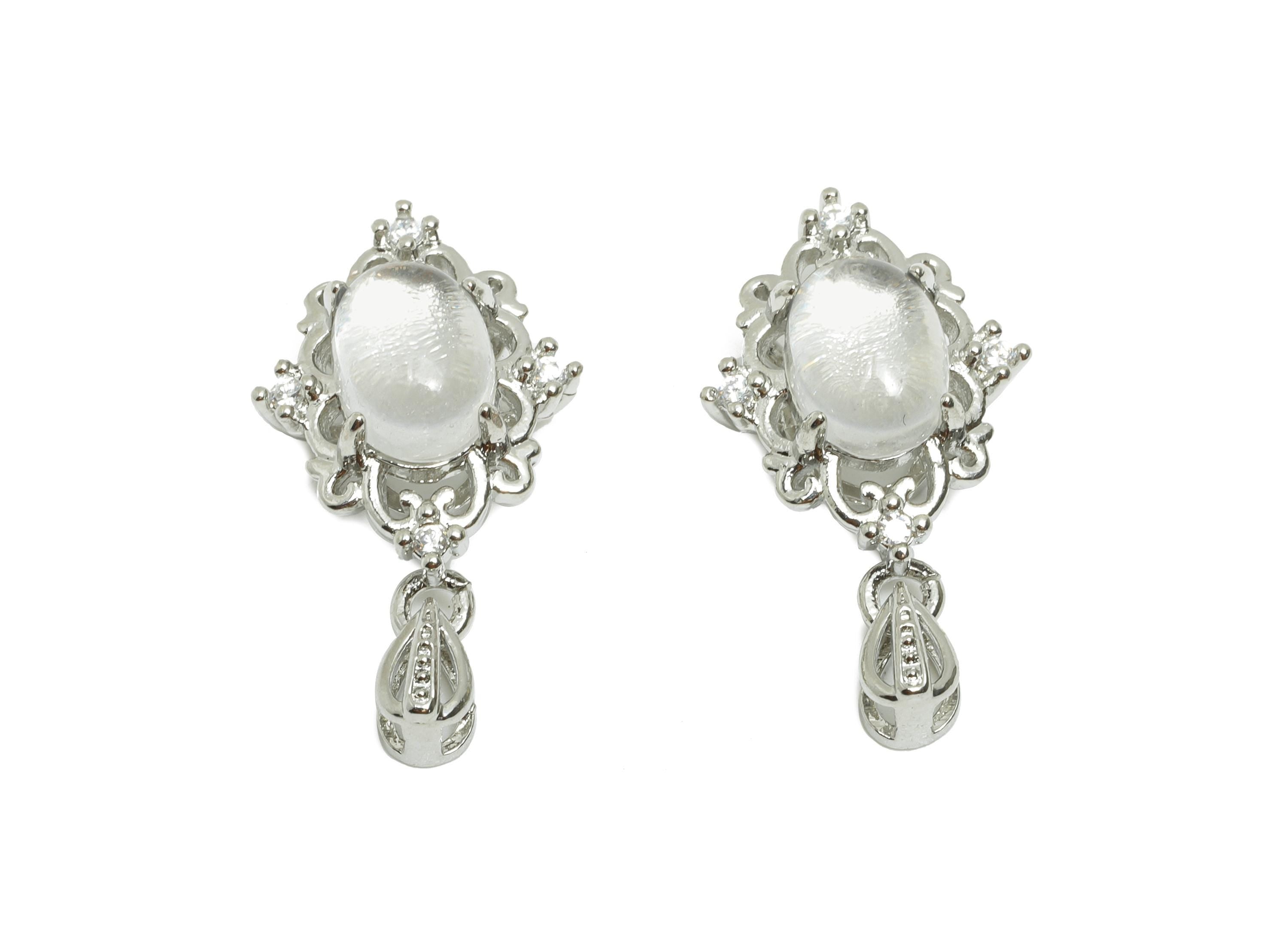 Brass Oval Pendant - Vintage White Crystal Necklace Pendant - Ornate Craft Jewelry Component - White K Plated - 21.25x11.69x8mm - PP11488 - DOMEDBAZAAR