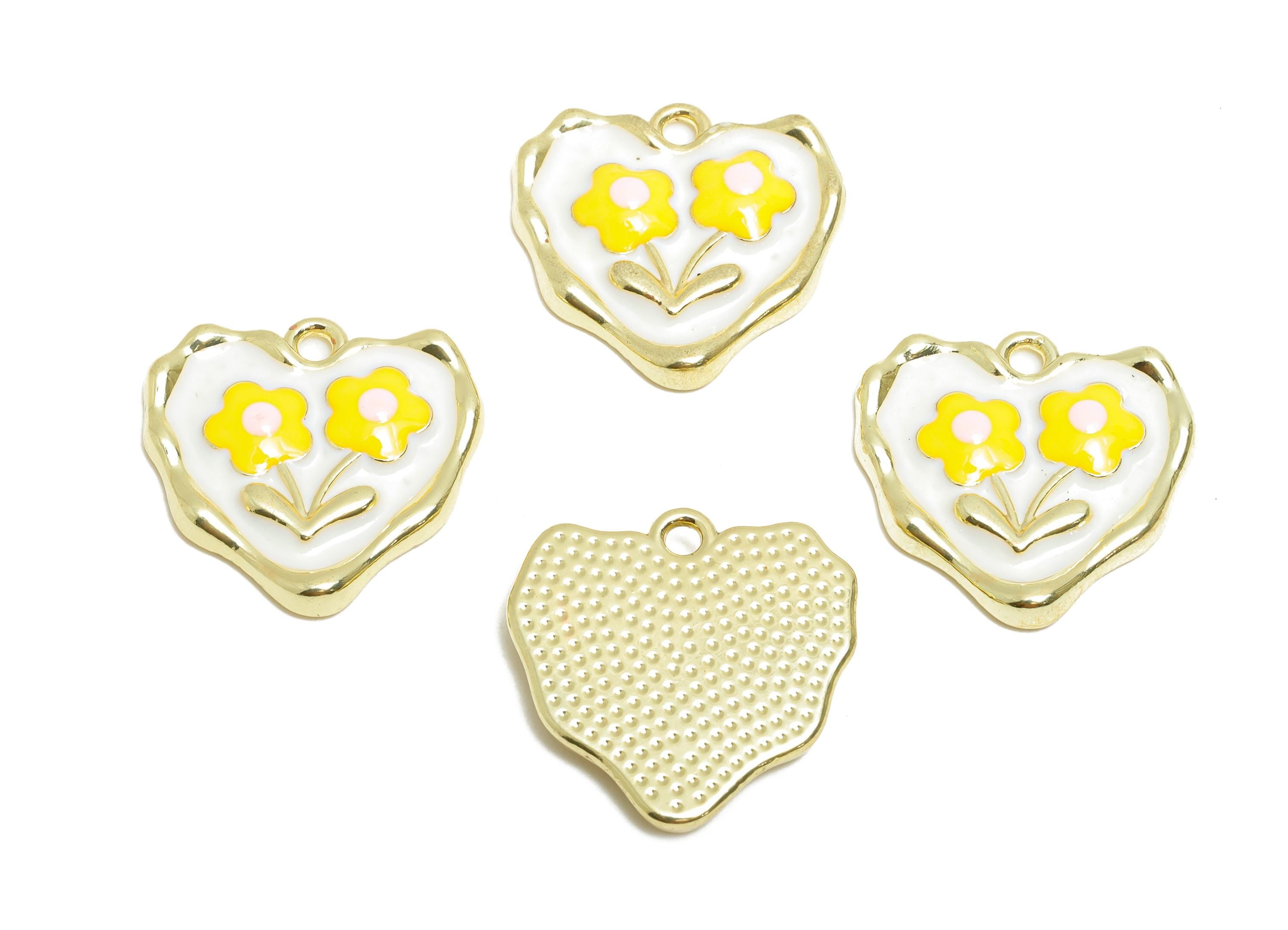 Alloy Enamel Flower Pendant - Yellow Daisy Heart Charm - Romantic Heart Floral Pendant - Craft Jewelry Making - 17.9x17.93x2.72mm - AC3560