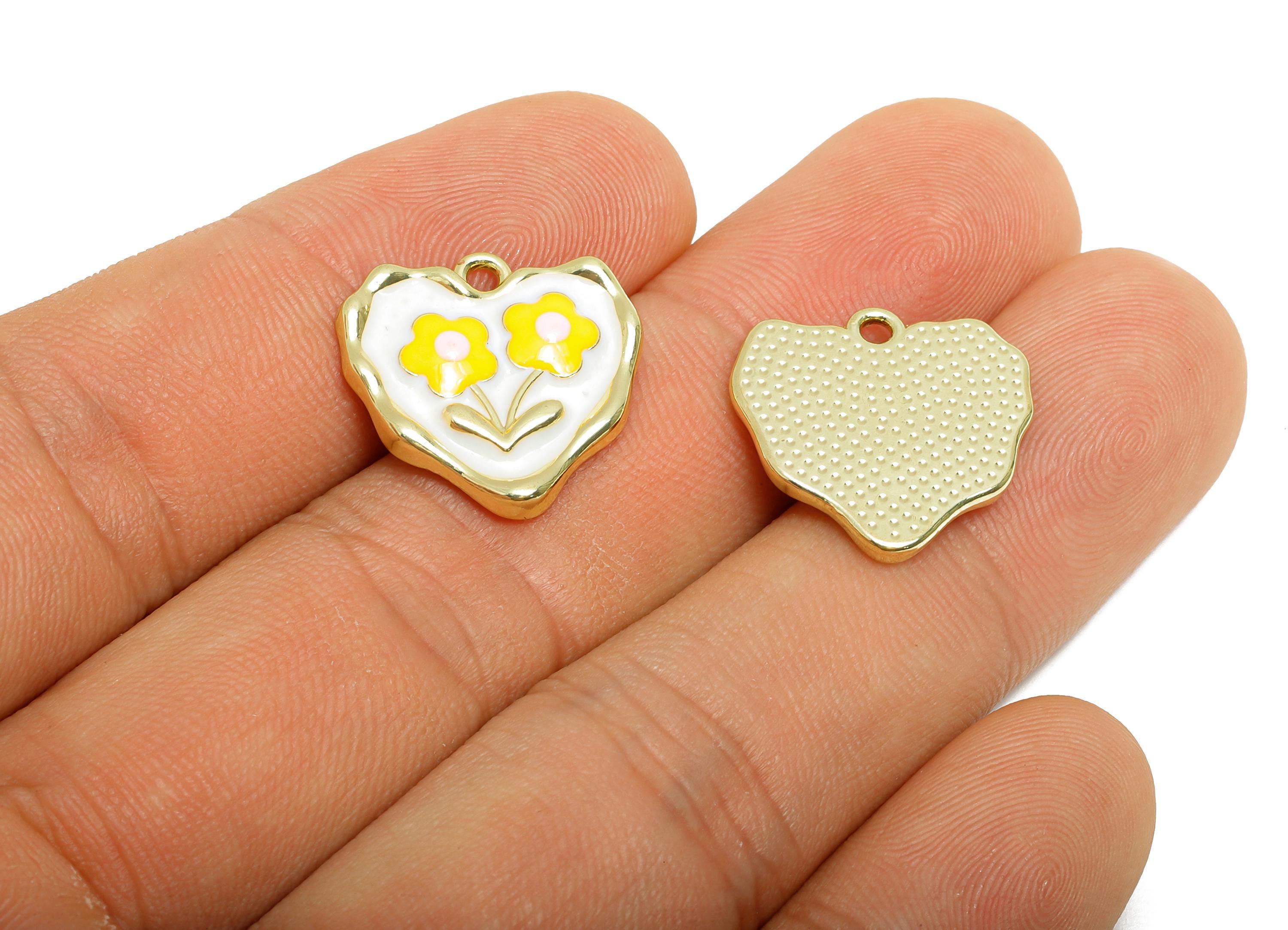Alloy Enamel Flower Pendant - Yellow Daisy Heart Charm - Romantic Heart Floral Pendant - Craft Jewelry Making - 17.9x17.93x2.72mm - AC3560
