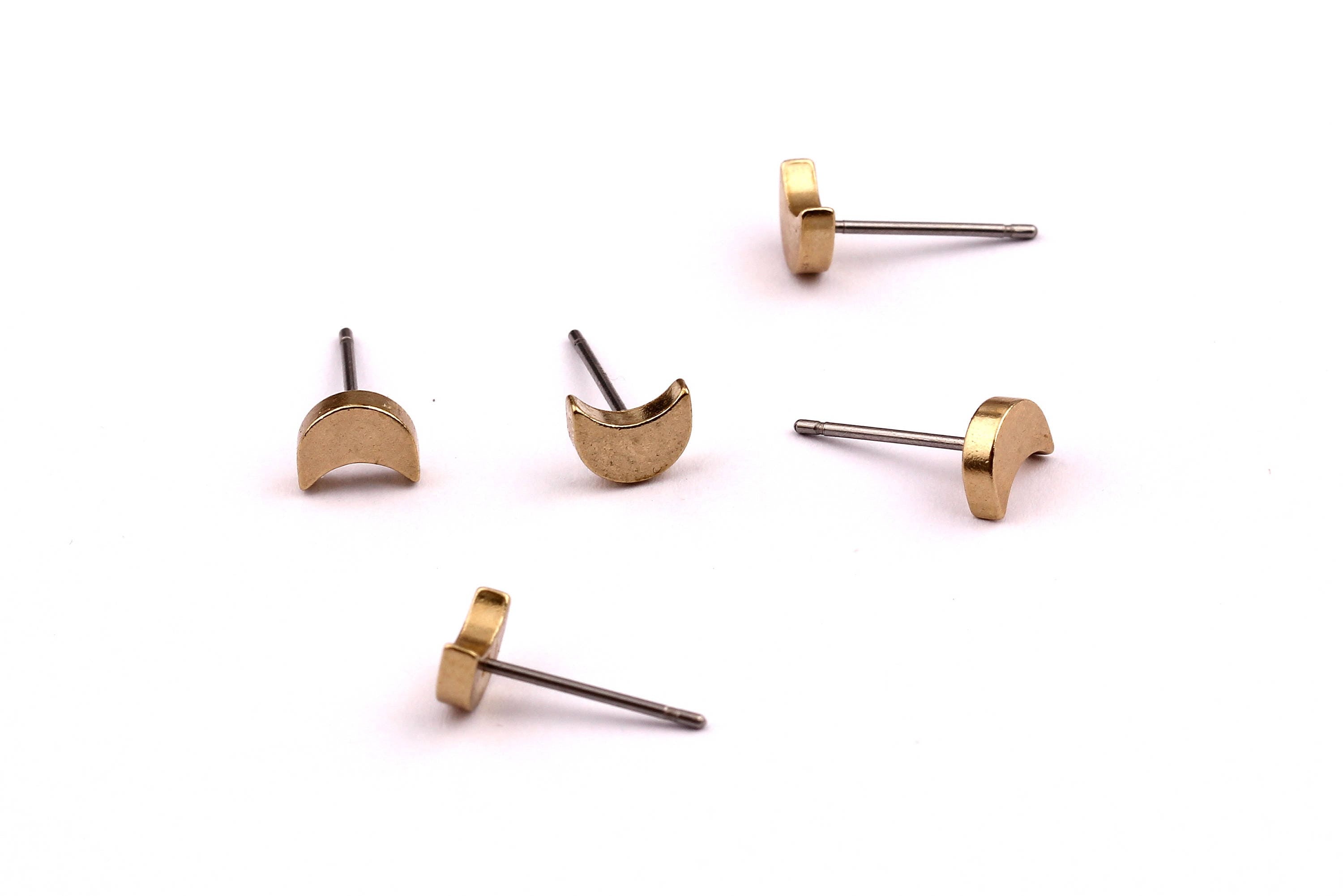 Crescent Stud - Raw Brass Cresscent Pad - Stainless Steel Earring Posts - Ear Studs - Jewelry Supplies for Earrings - 7x14.6mm PP1011 - DOMEDBAZAAR