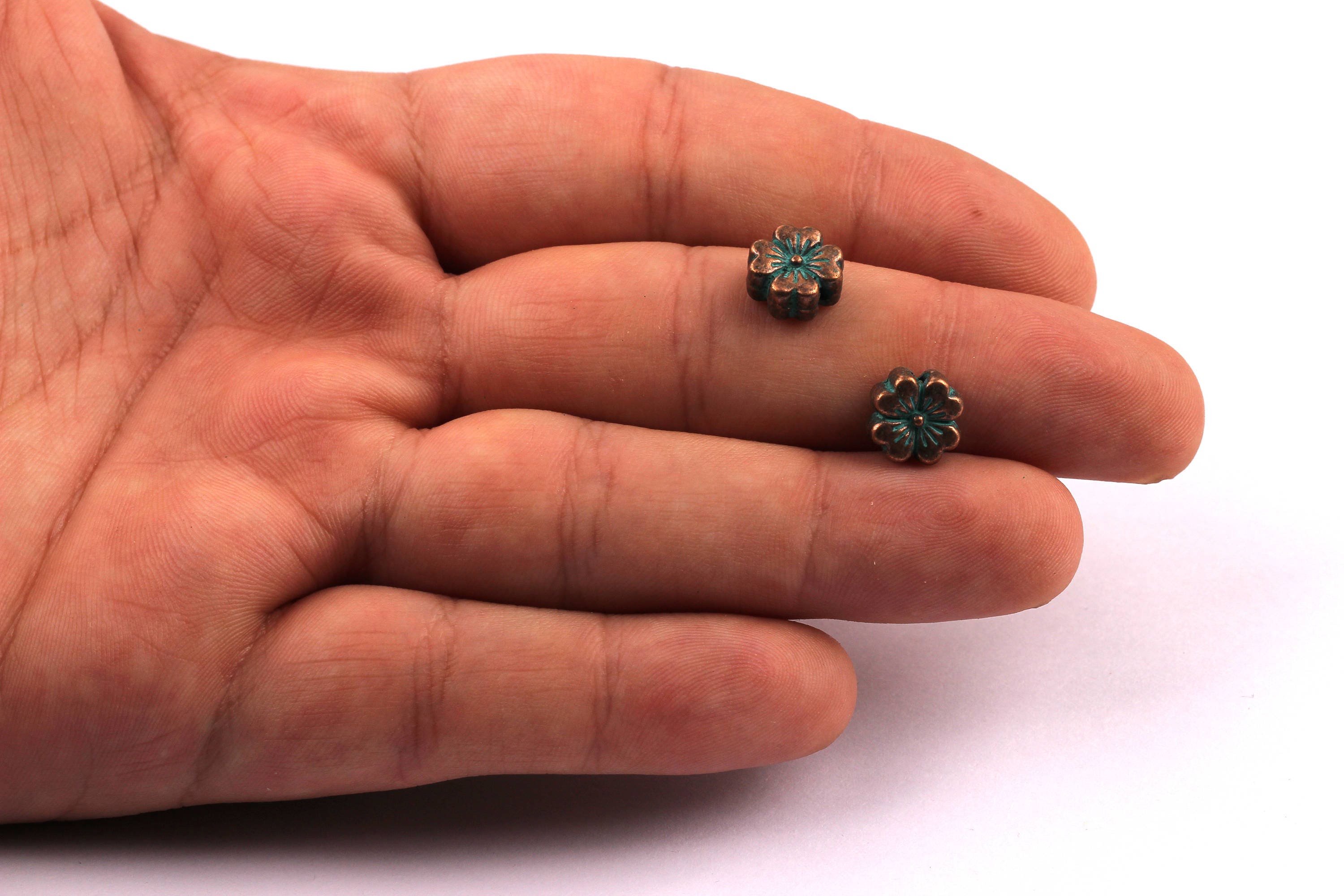 Faux Patina Beads - Flower Shaped - Alloy Charms - Antique Bronze Tone Necklace - Zinc Alloy Pendant - Jewelry Supplies - 43x2.3mm ZZ1106 - DOMEDBAZAAR