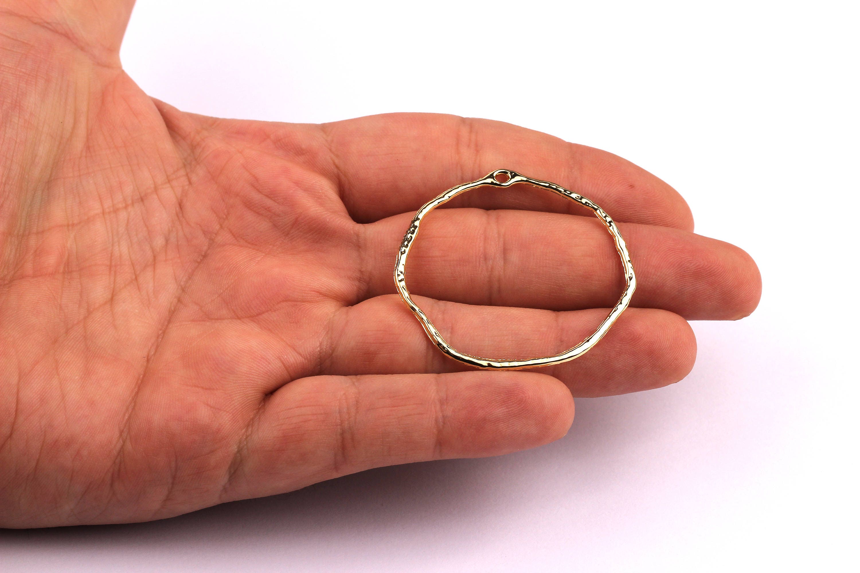 Circle Frame Shaped Charms- Zinc Alloy Earring Findings - Gold Tone - Alloy Pendant for Necklace - Jewelry Supplies - 42x44x1.3mm - ZZ1158 - DOMEDBAZAAR