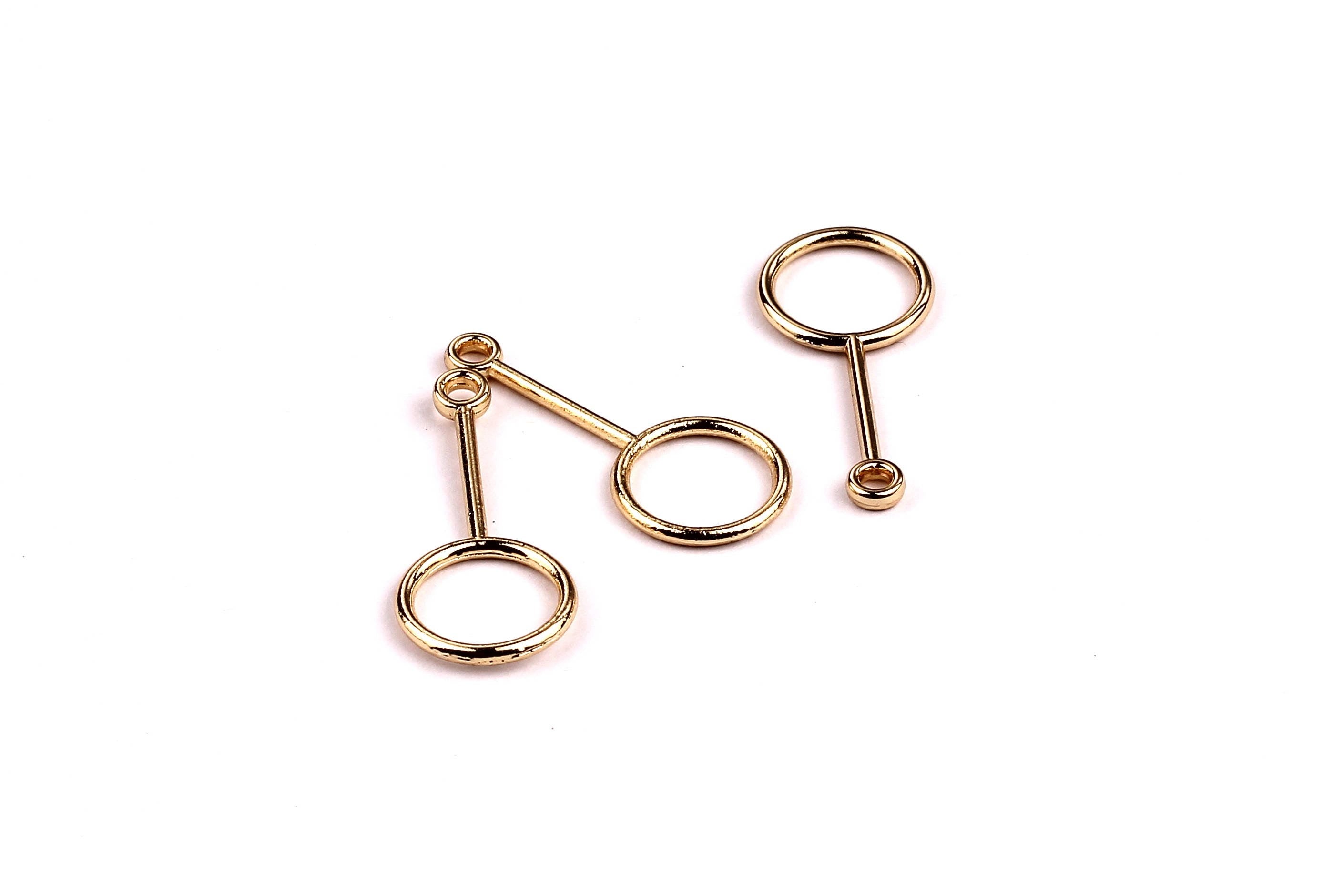 Circle Shaped Charms- Zinc Alloy Earring Connector - Gold Tone Findings - Pendant for Necklace - Jewelry Supplies - 27x11x1.5mm - ZZ1162 - DOMEDBAZAAR