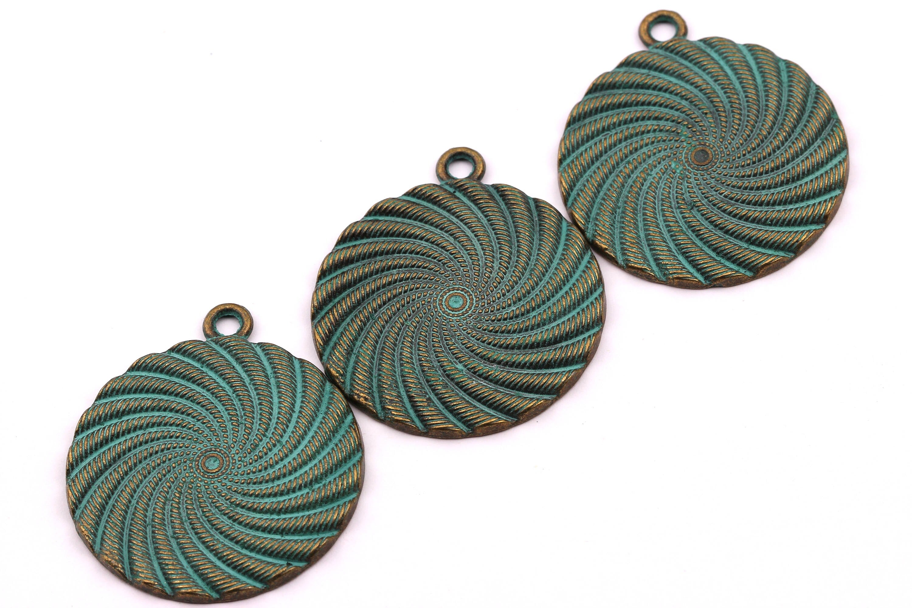 Faux Patina Pendant - Medal Shaped - Alloy Charms - Antique Bronze Tone Necklace - Zinc Alloy Beads - Jewelry Supplies - 35x2mm ZZ1033 - DOMEDBAZAAR