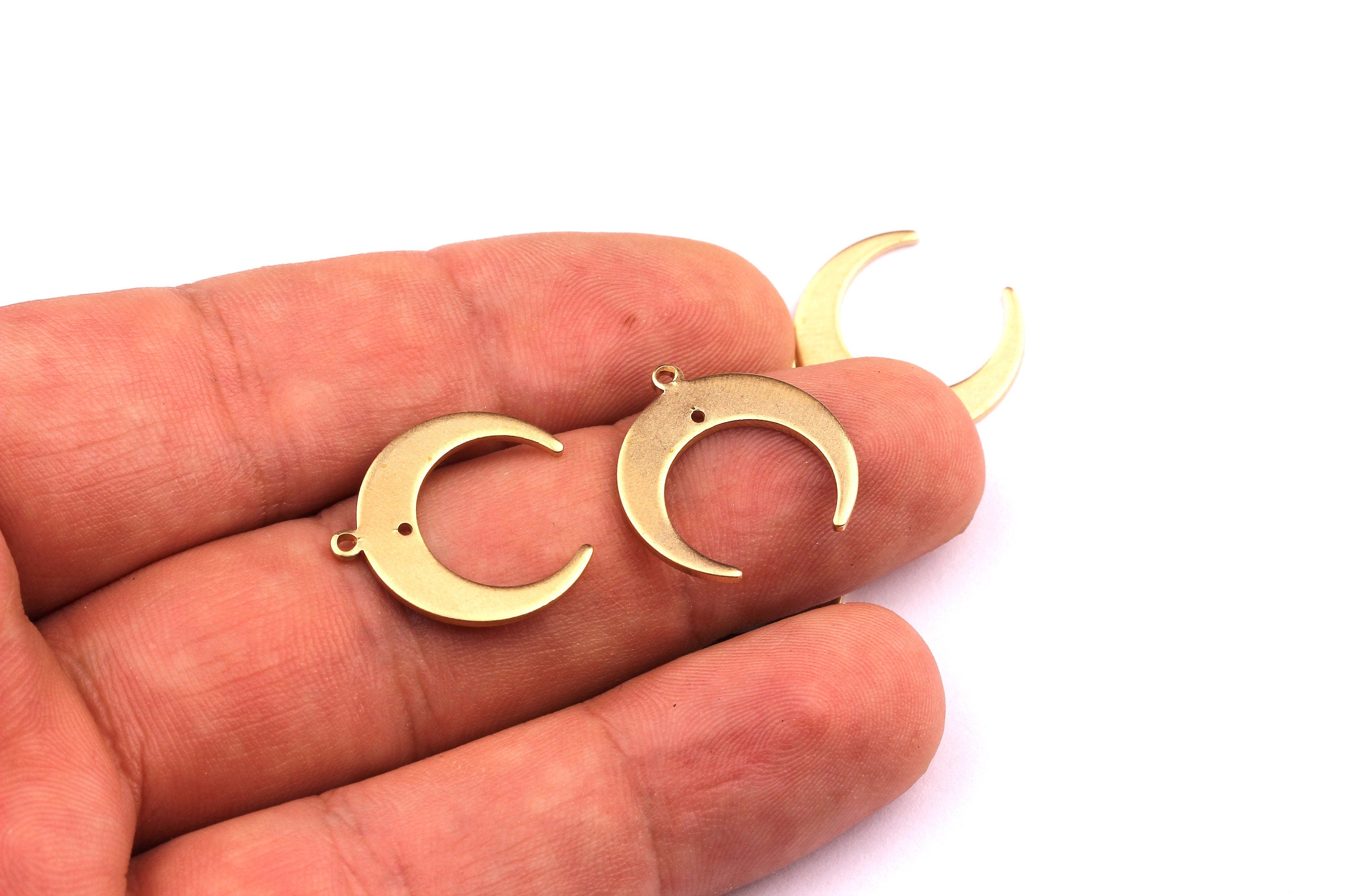 Brass Moon Charms - Crescent Shaped Raw Brass Connector - Jewelry Supplies - 18.4x17.4x1mm - PP1190 - DOMEDBAZAAR
