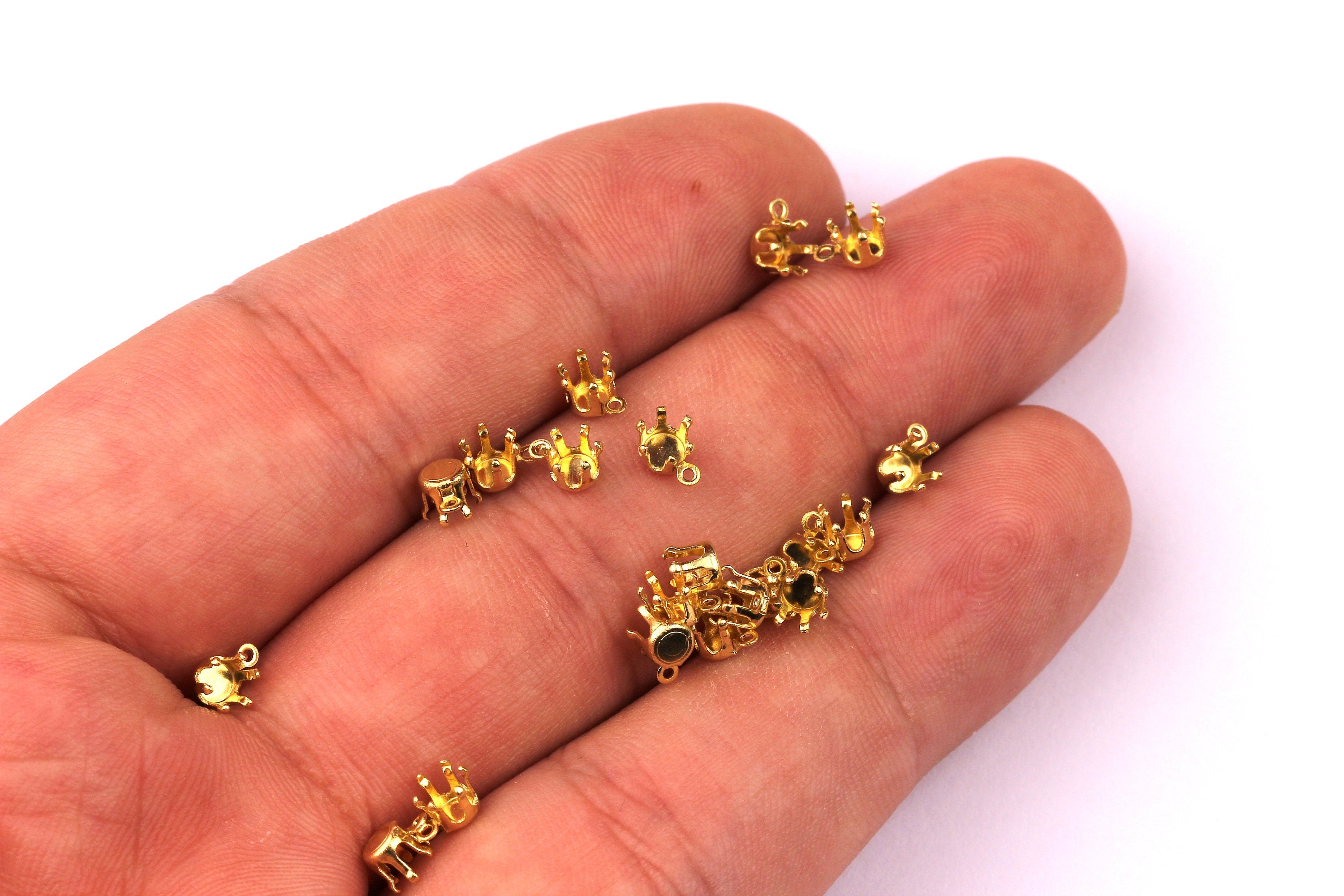 Raw Brass Prong Setting - Raw Brass Round Shaped Setting - Earring Findings- Jewelry Supplies - 3.7mm Pad - PP1143 - DOMEDBAZAAR