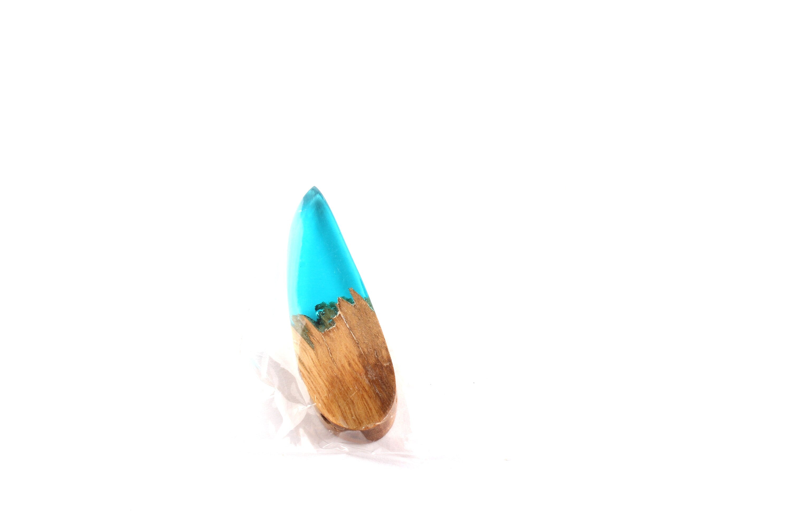 Griding Glue Oak Bark Wood Pendant - Oak Bark Griding Glue - Blue Griding Glue Pendant - 51.1x15.5x7.18mm - BB1042A - DOMEDBAZAAR
