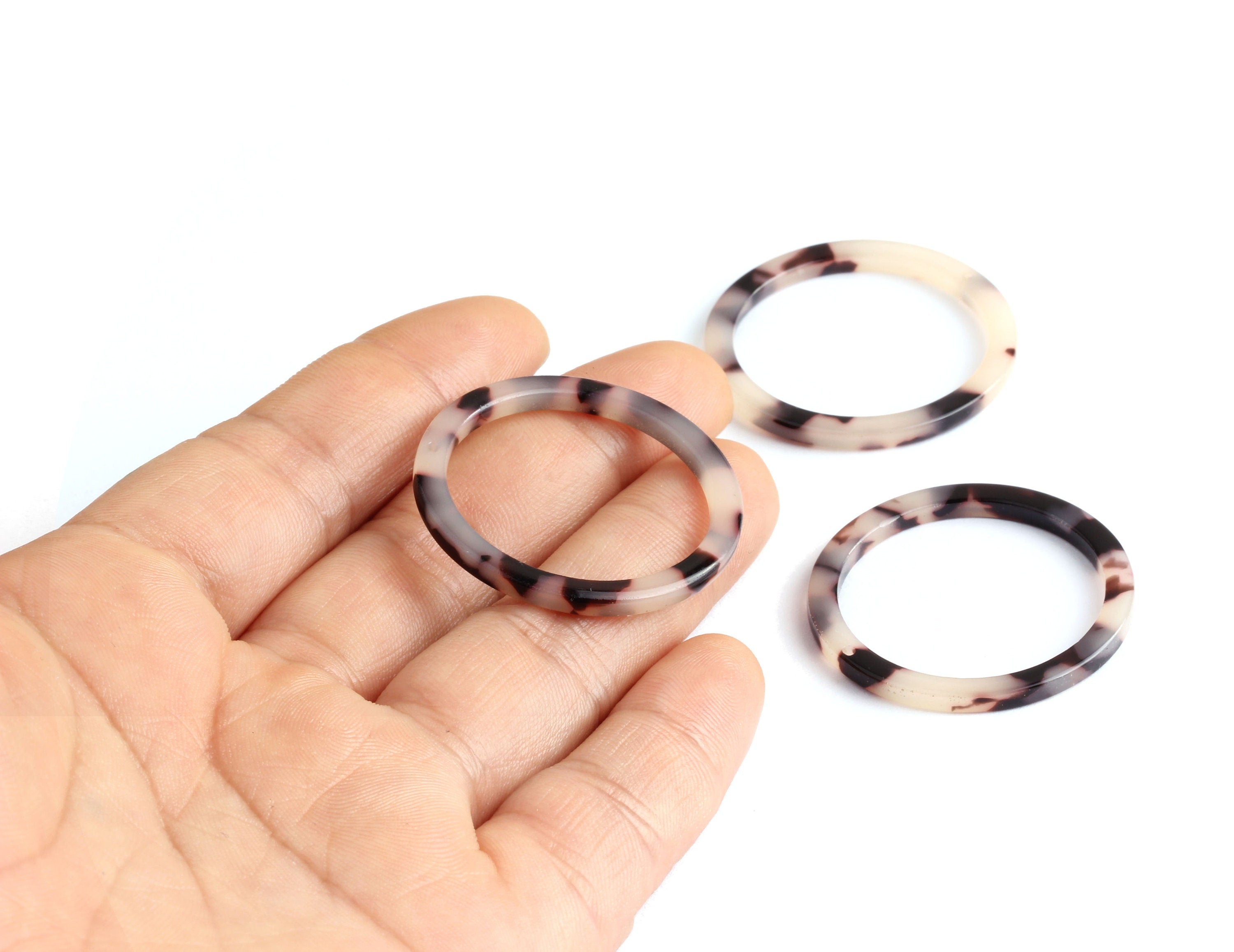 Acetate Circle Charms - Blonde Tortoise Shell Earrings - Circle Earrings & Pendant - Earring Findings - Color Code: A07 - 32x2.5mm - AC1043D - DOMEDBAZAAR