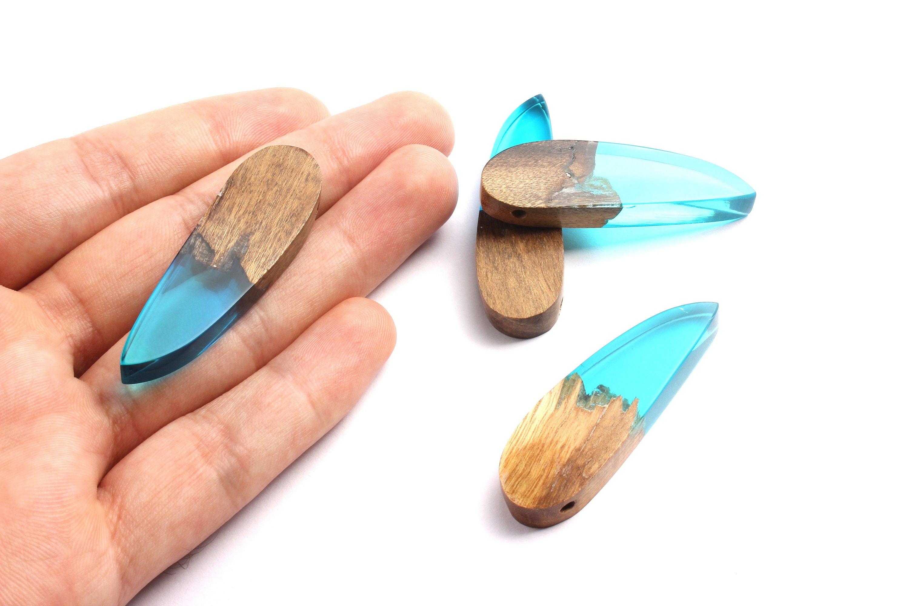 Griding Glue Oak Bark Wood Pendant - Oak Bark Griding Glue - Turquoise Griding Glue Pendant - 51.1x15.5x7.18mm - BB1042B - DOMEDBAZAAR