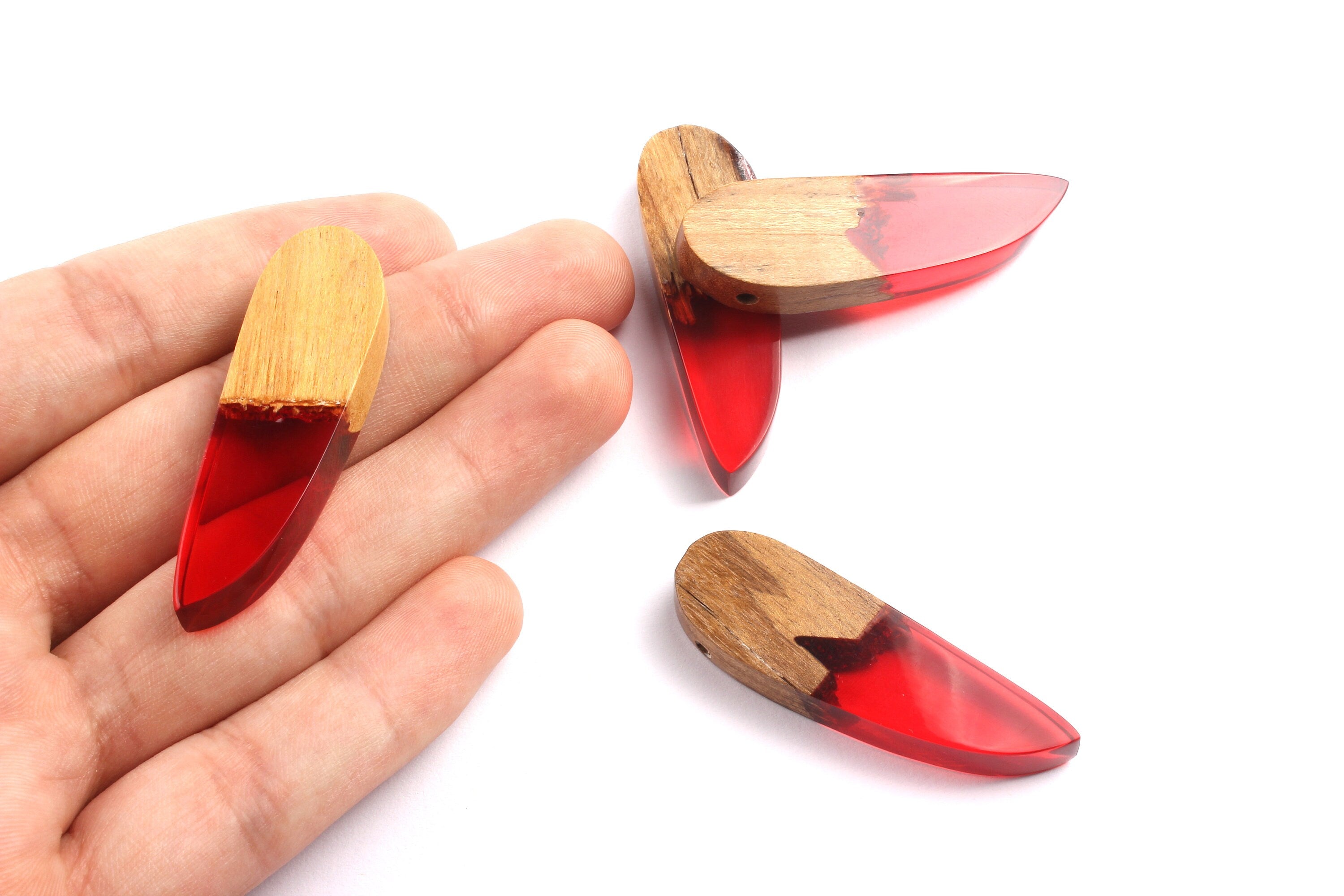 Griding Glue Oak Bark Wood Pendant - Oak Bark Griding Glue - Red Griding Glue Pendant - 51.1x15.5x7.18mm - BB1042C - DOMEDBAZAAR