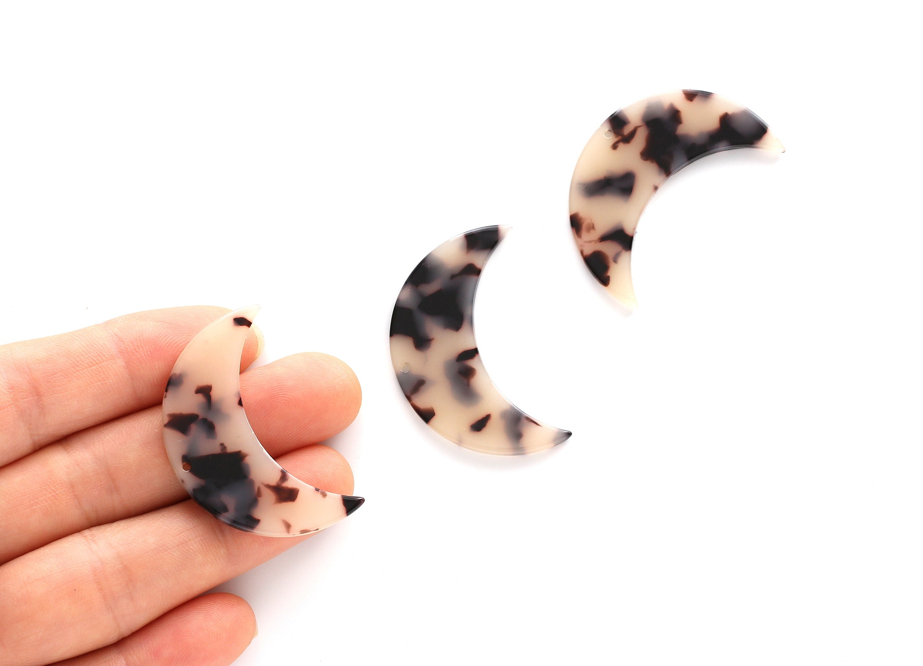 Acetate Moon Charms - 1 Holes - Blonde Tortoise Shell Earring - Moon Pendant - Jewelry Supplies - Color Code: A07 - 38x25.5x2.6mm - AC1111B - DOMEDBAZAAR