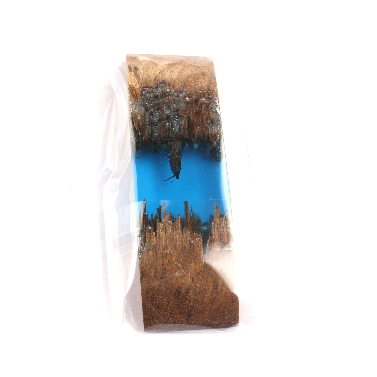Griding Glue Oak Bark Wood Pendant - Blue Oak Bark Griding Glue - Griding Glue Pendant - 56.2x16.7x8.07mm - BB1049B - DOMEDBAZAAR