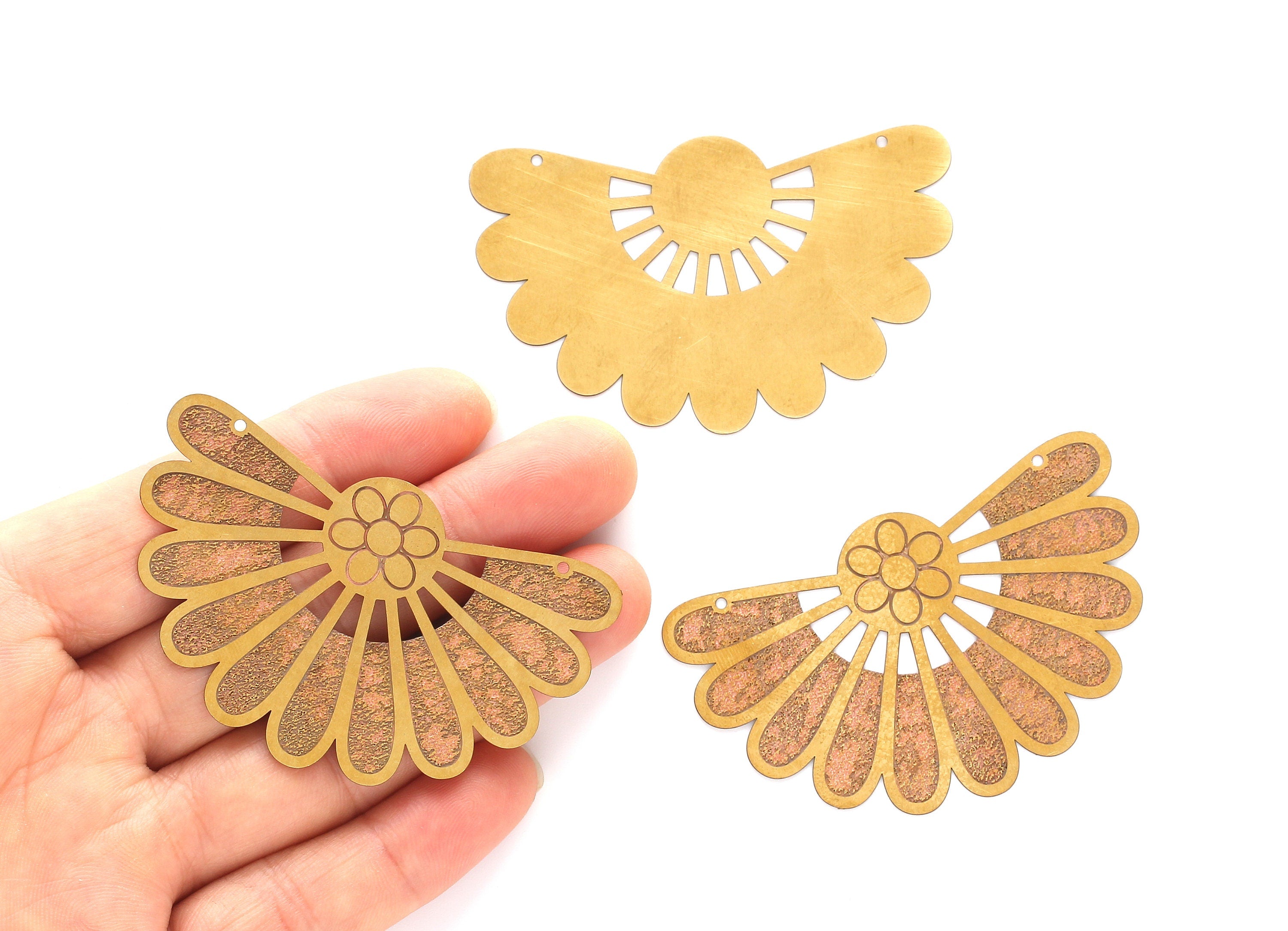 Raw Brass Fan Shaped Necklace Charms - Raw Brass Hallow Out Fan Shaped  Necklace Findings - Jewelry Supplies - 38.2x60.8x0.3mm - JJA3932 - DOMEDBAZAAR